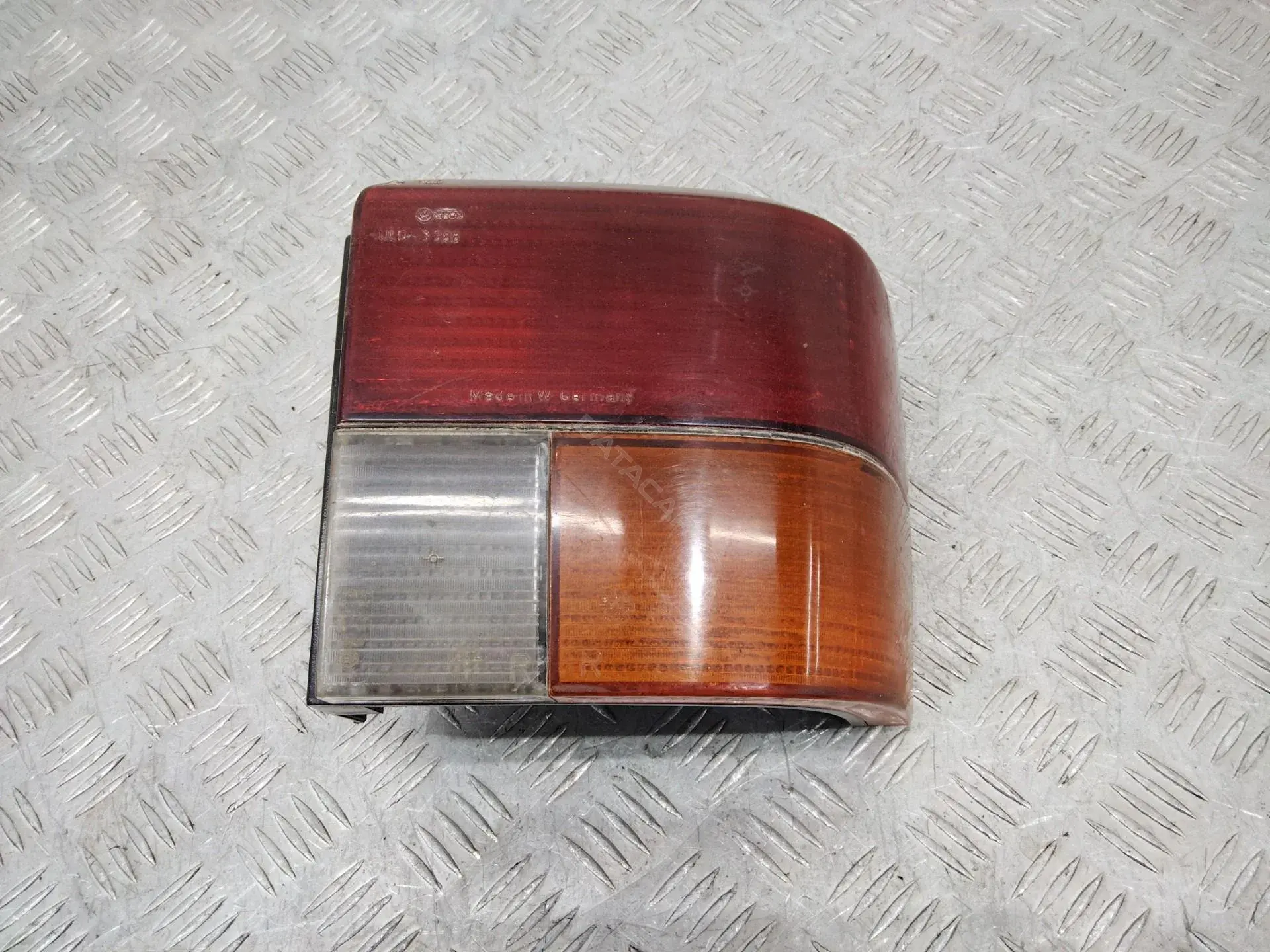 Задние фонари 70194511