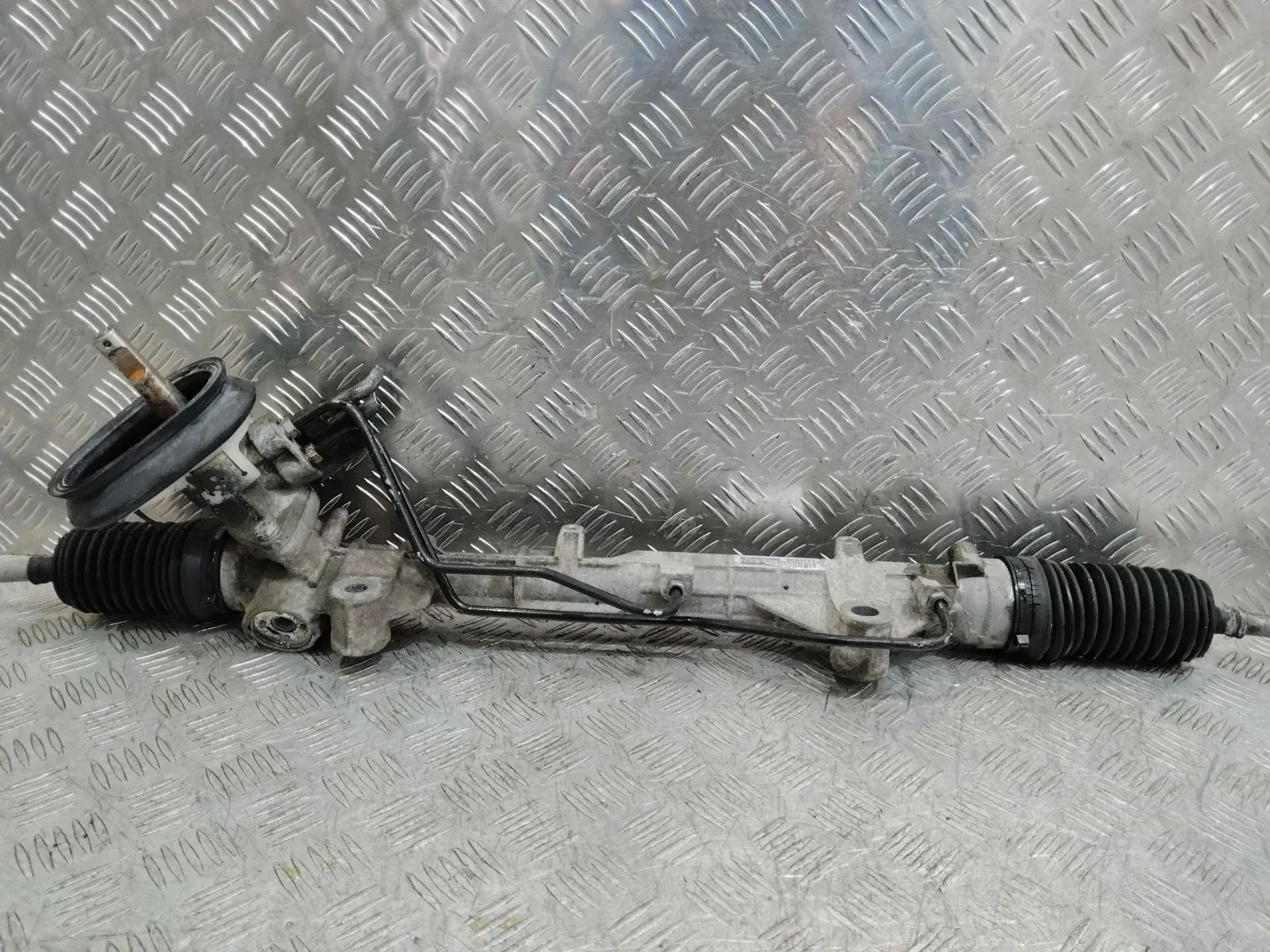 Рулевая рейка 8200720881