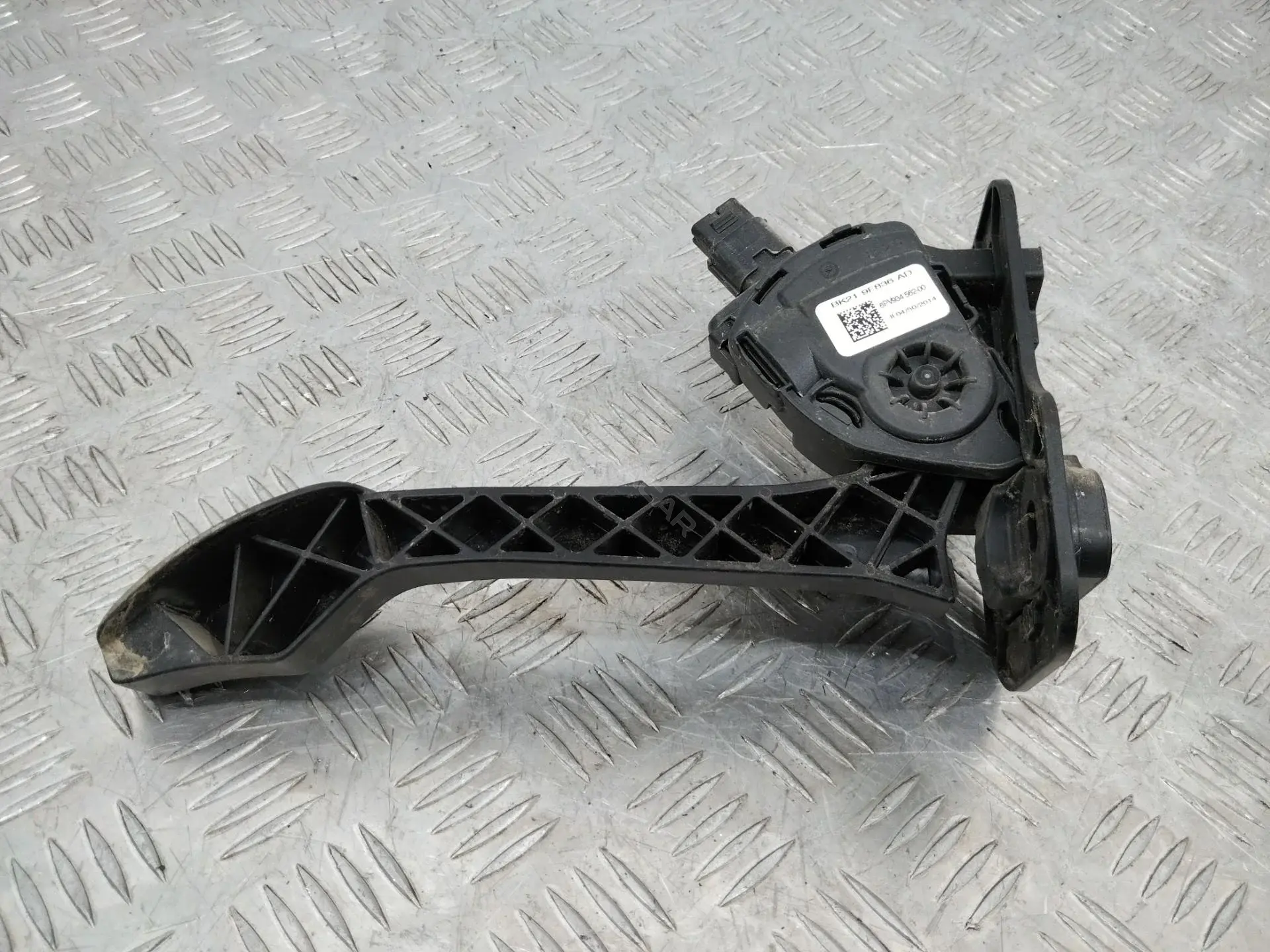 Педаль газа BK219F836AD