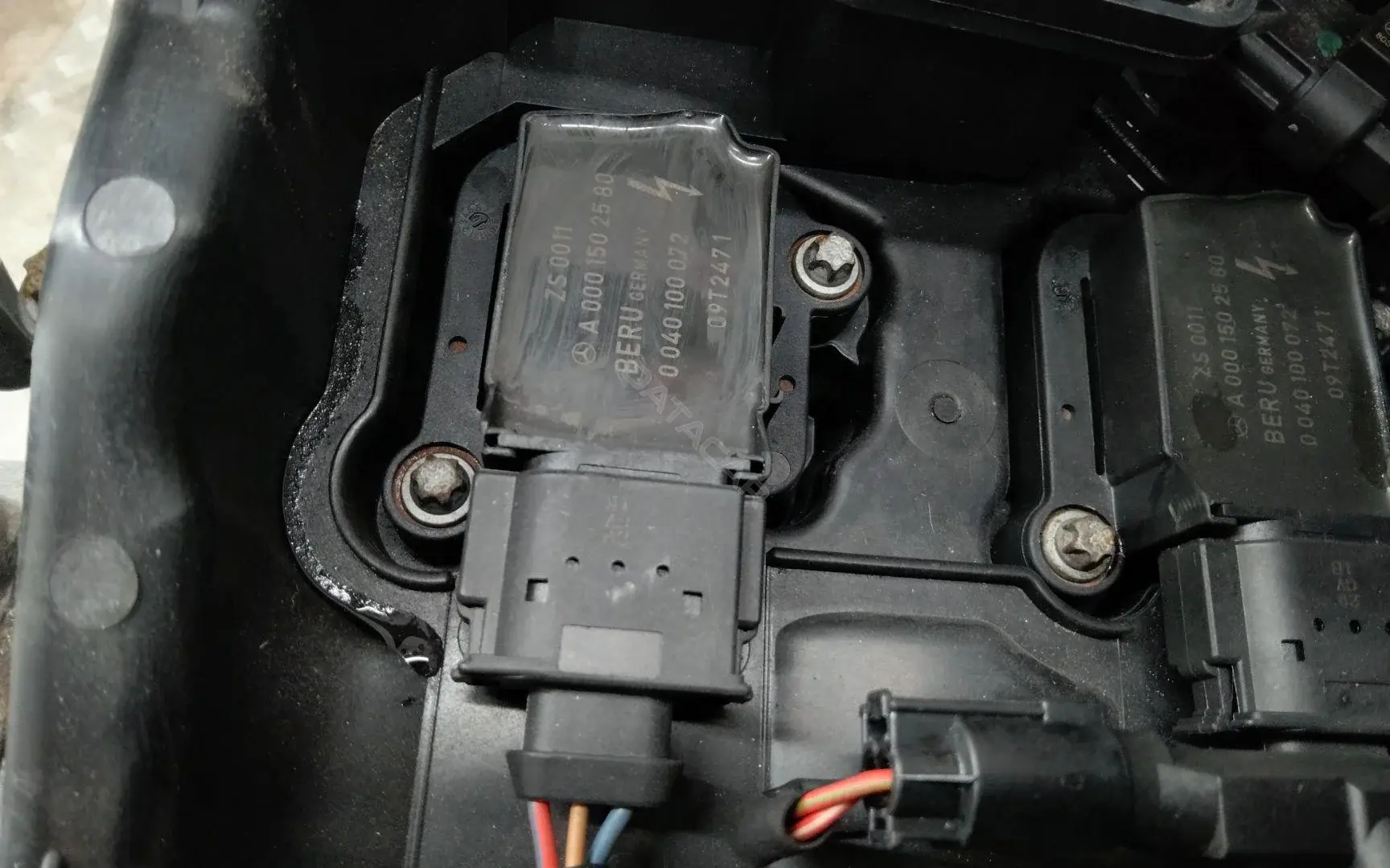 Катушка зажигания A0001502580