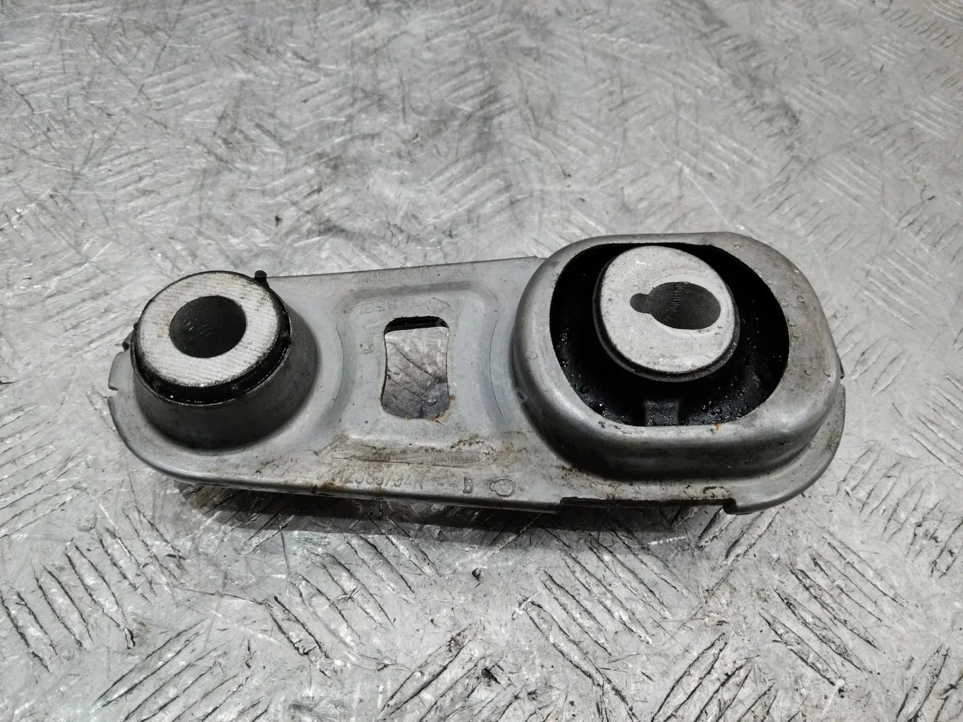 Подушка КПП 112383734R