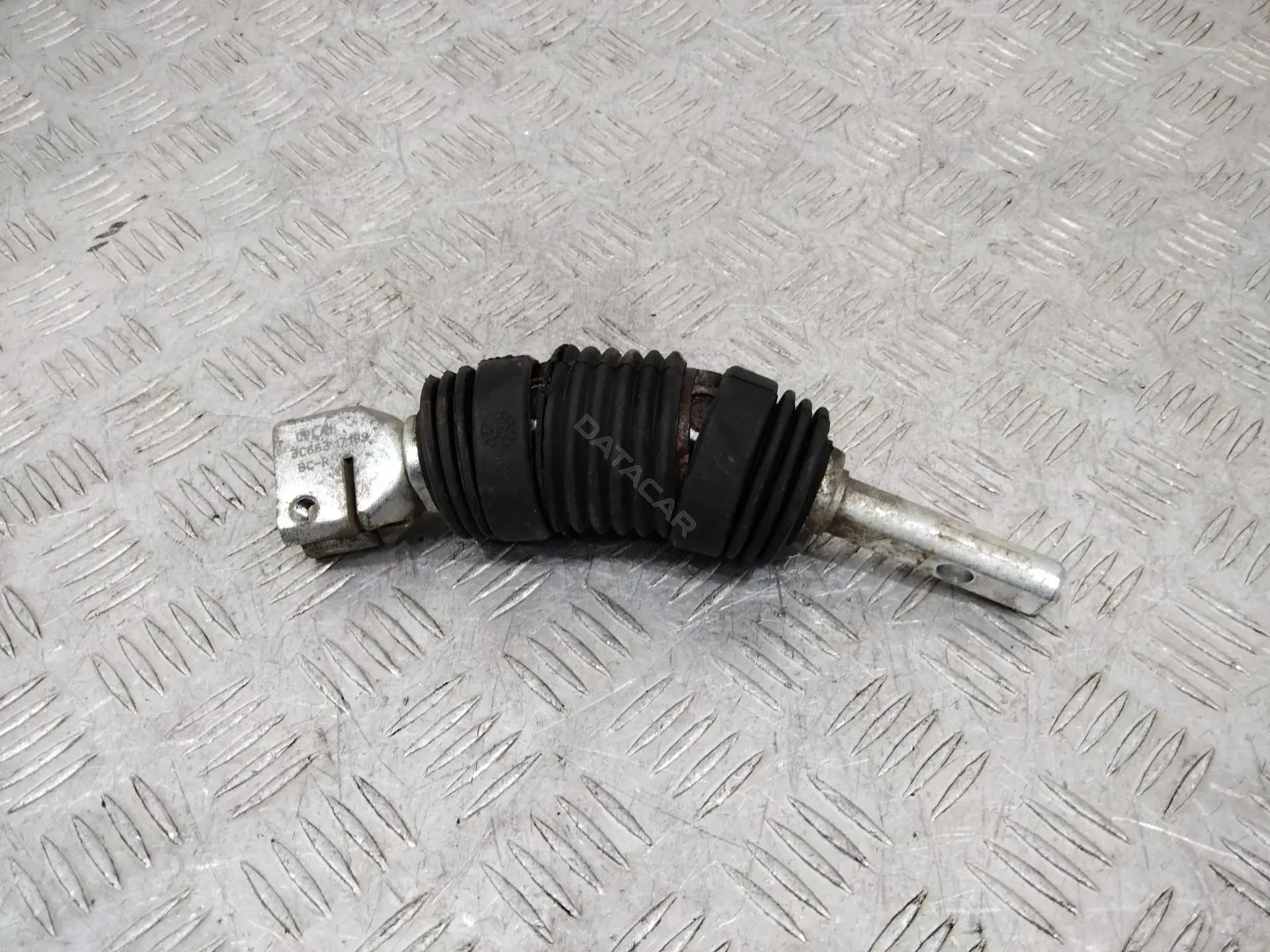 Рулевой карданчик CPLA3C663