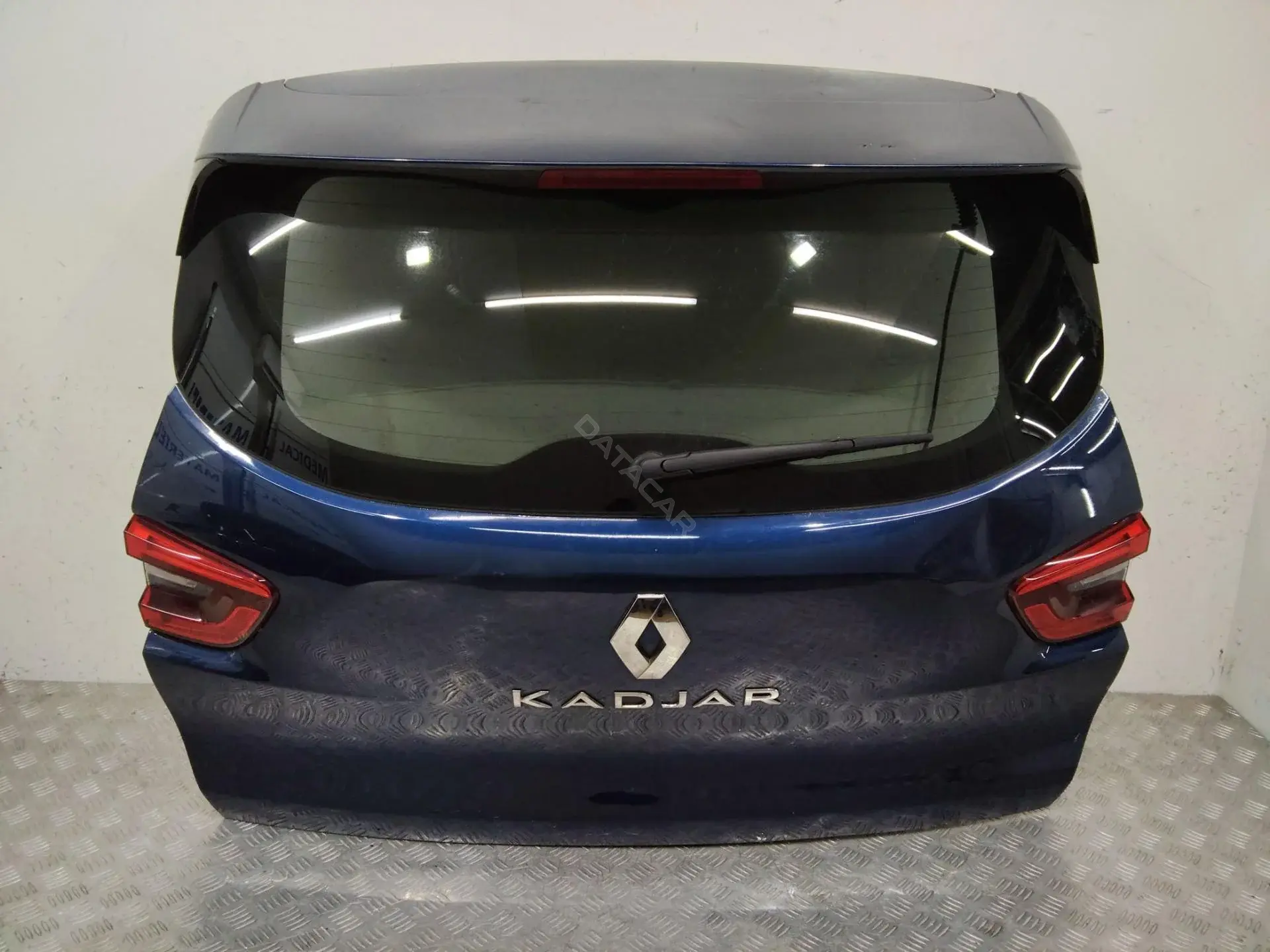 Крышка багажника 8503225