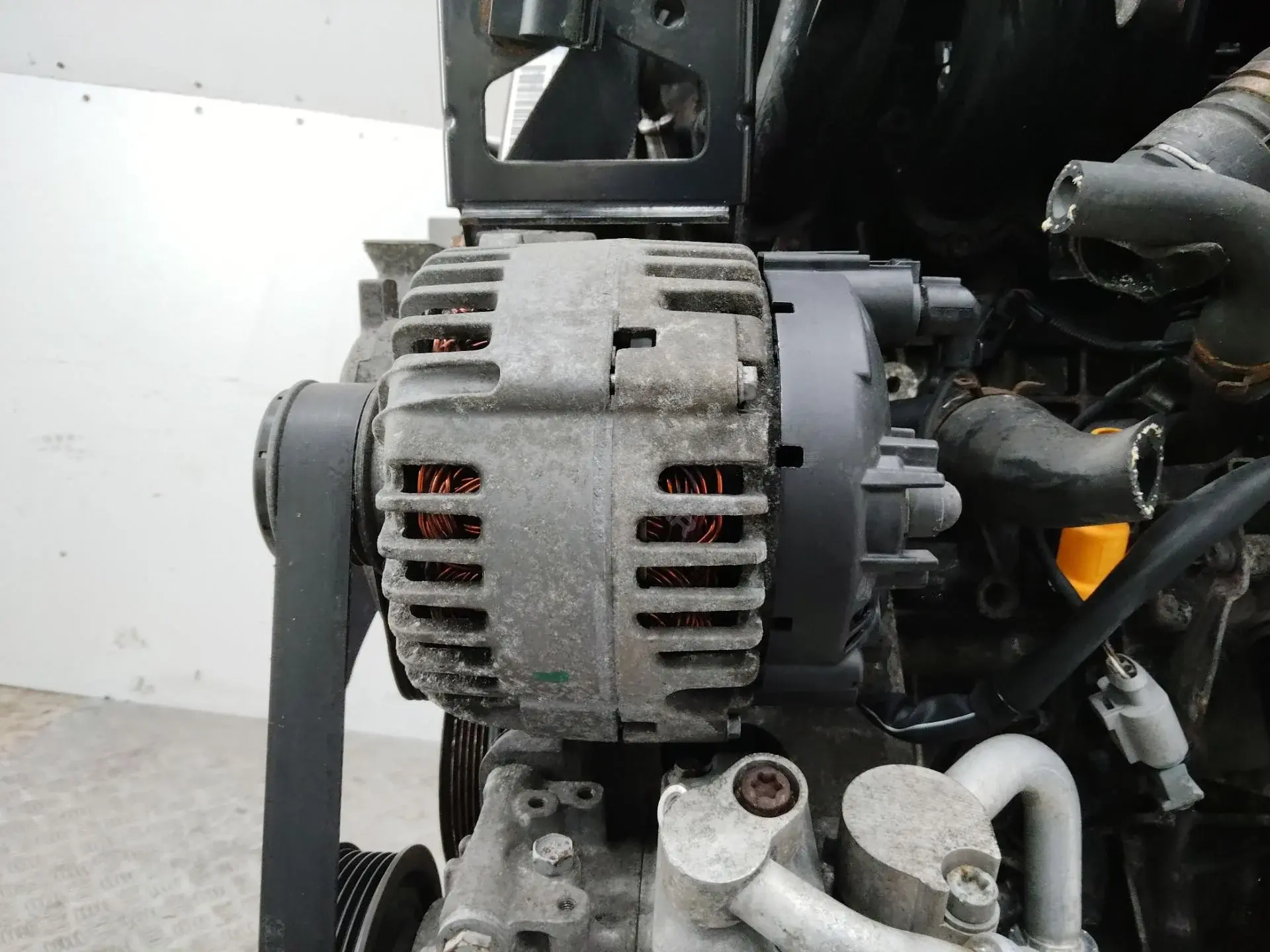 Генератор 06F903023