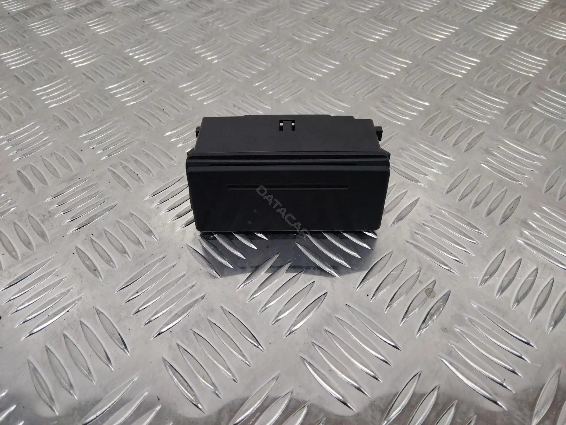 Пепельница 4G8857405A