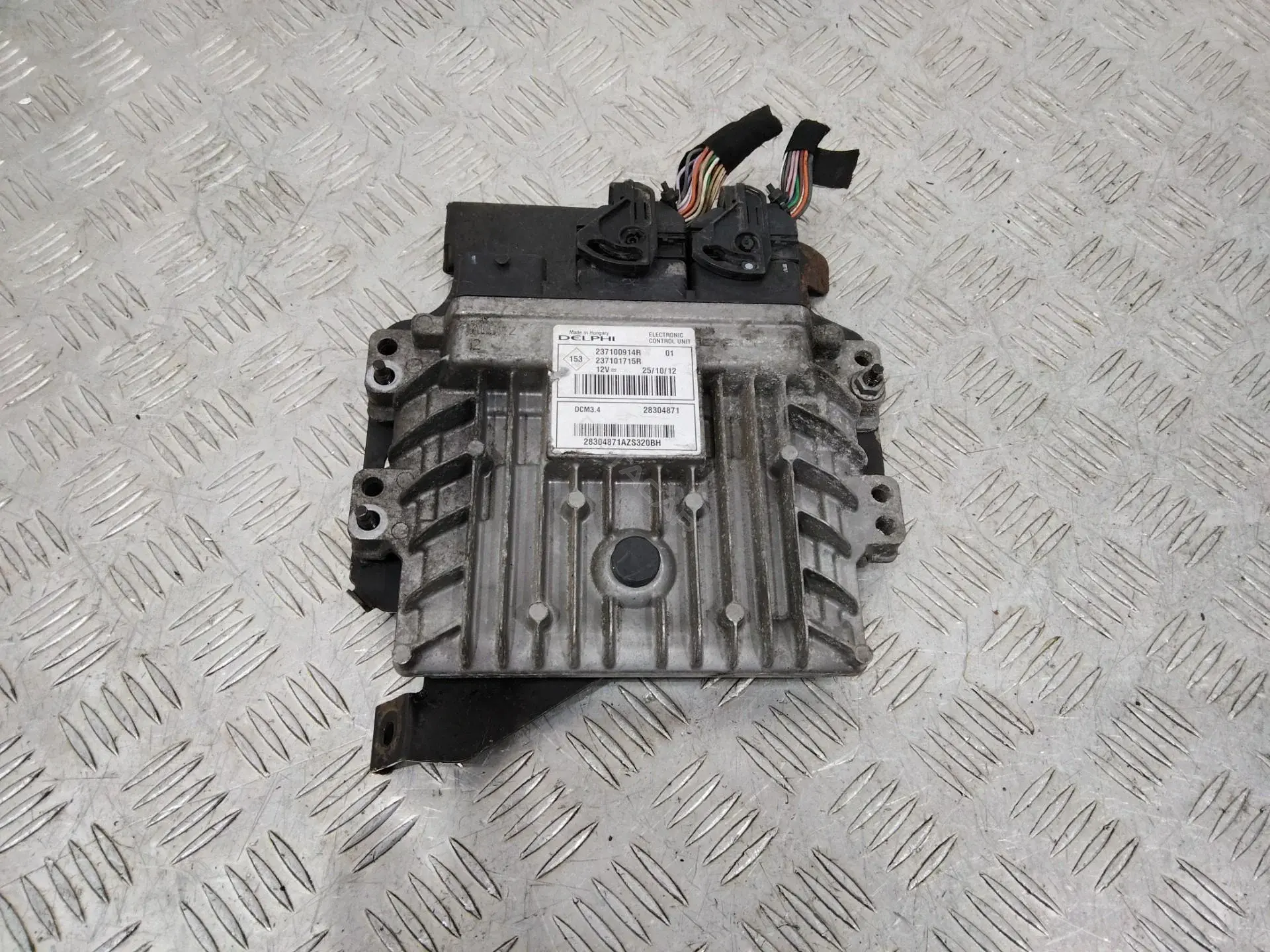 Блок управления двигателем 237100914R, 237101715R