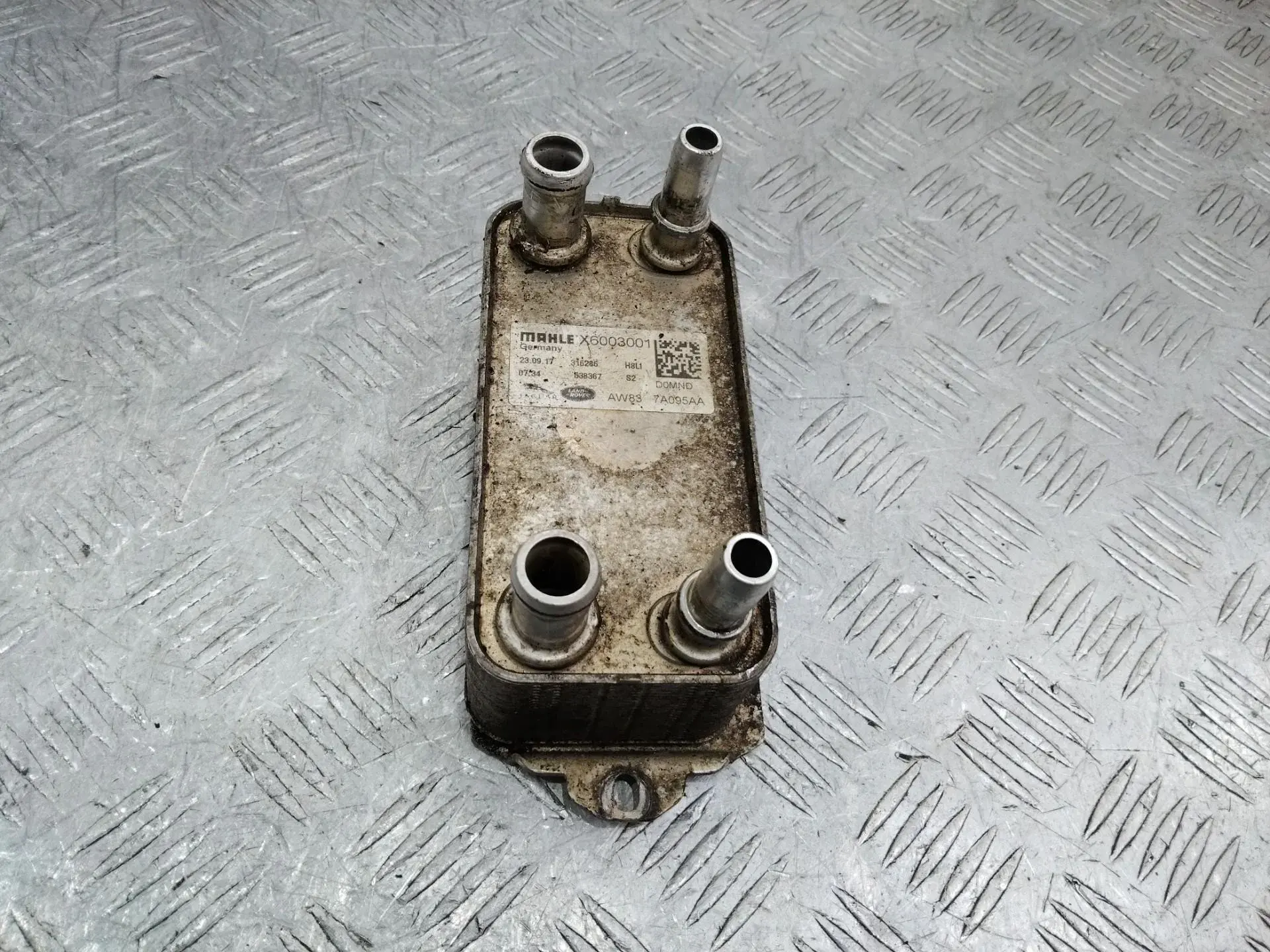 Радиатор АКПП FPLA6K682AD