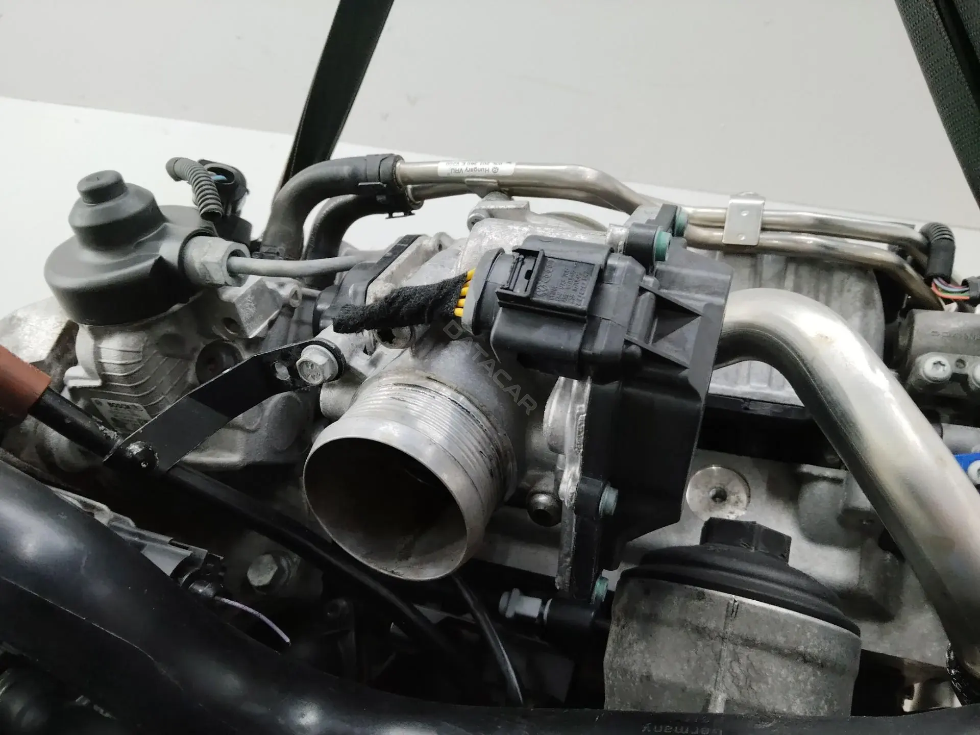 Дроссельная заслонка 03L128063AF
