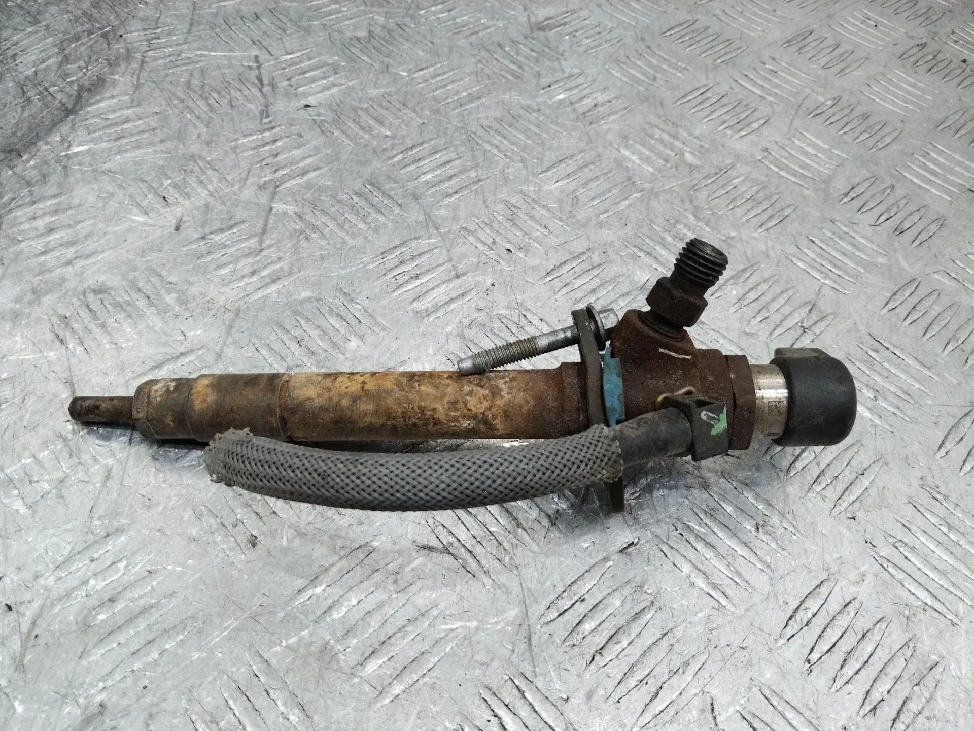 Форсунки 5U3Q-9K546-AA