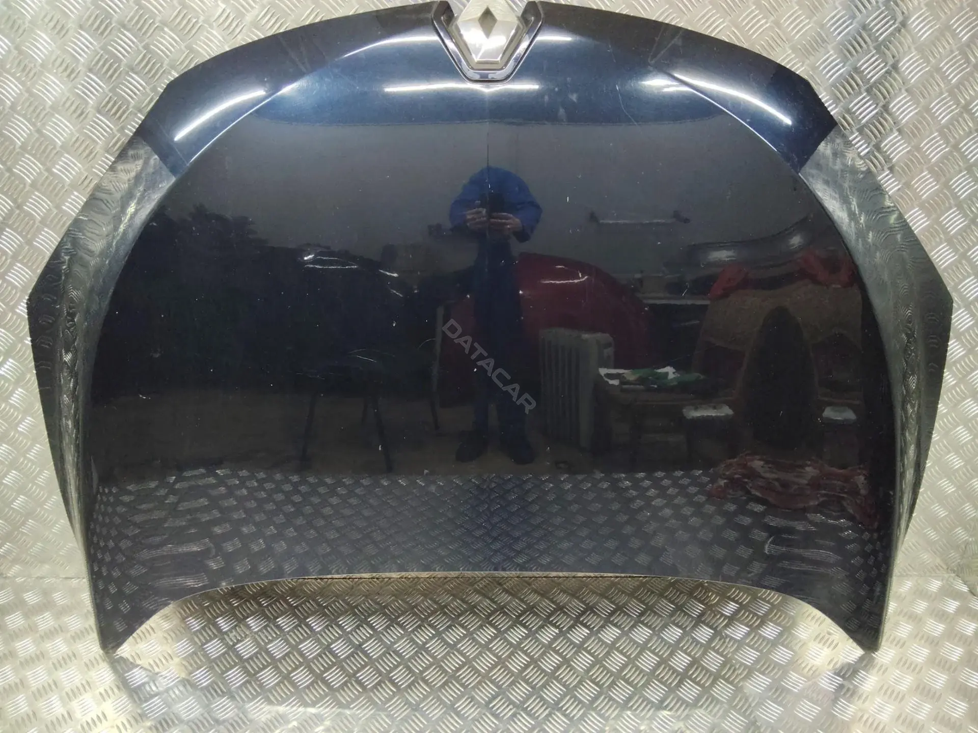 Капот 651220005R