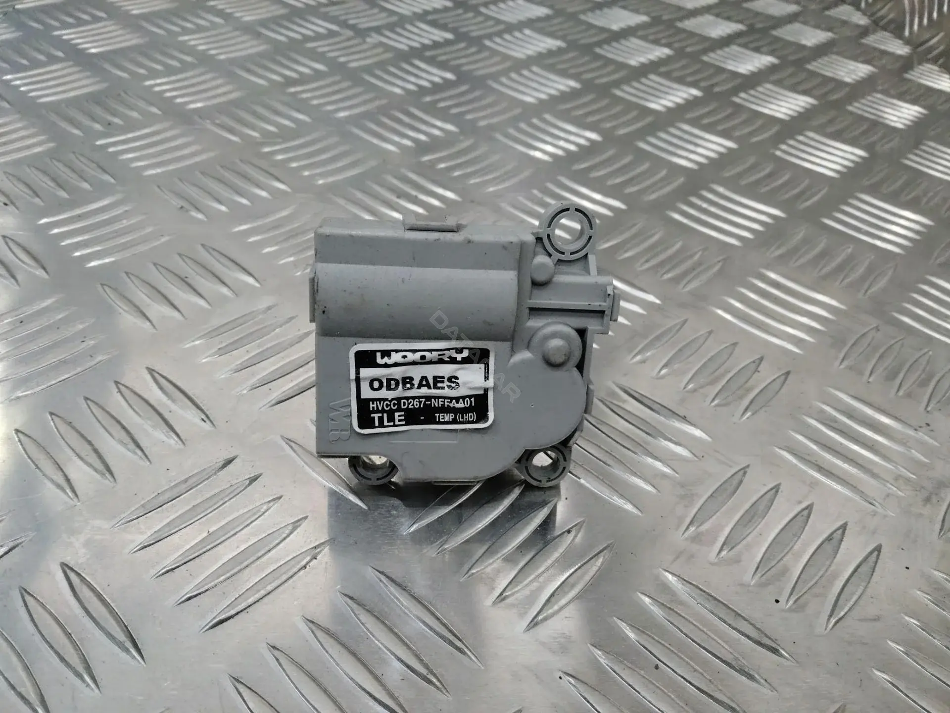 Мотор заслонки печки D267NFFAA01