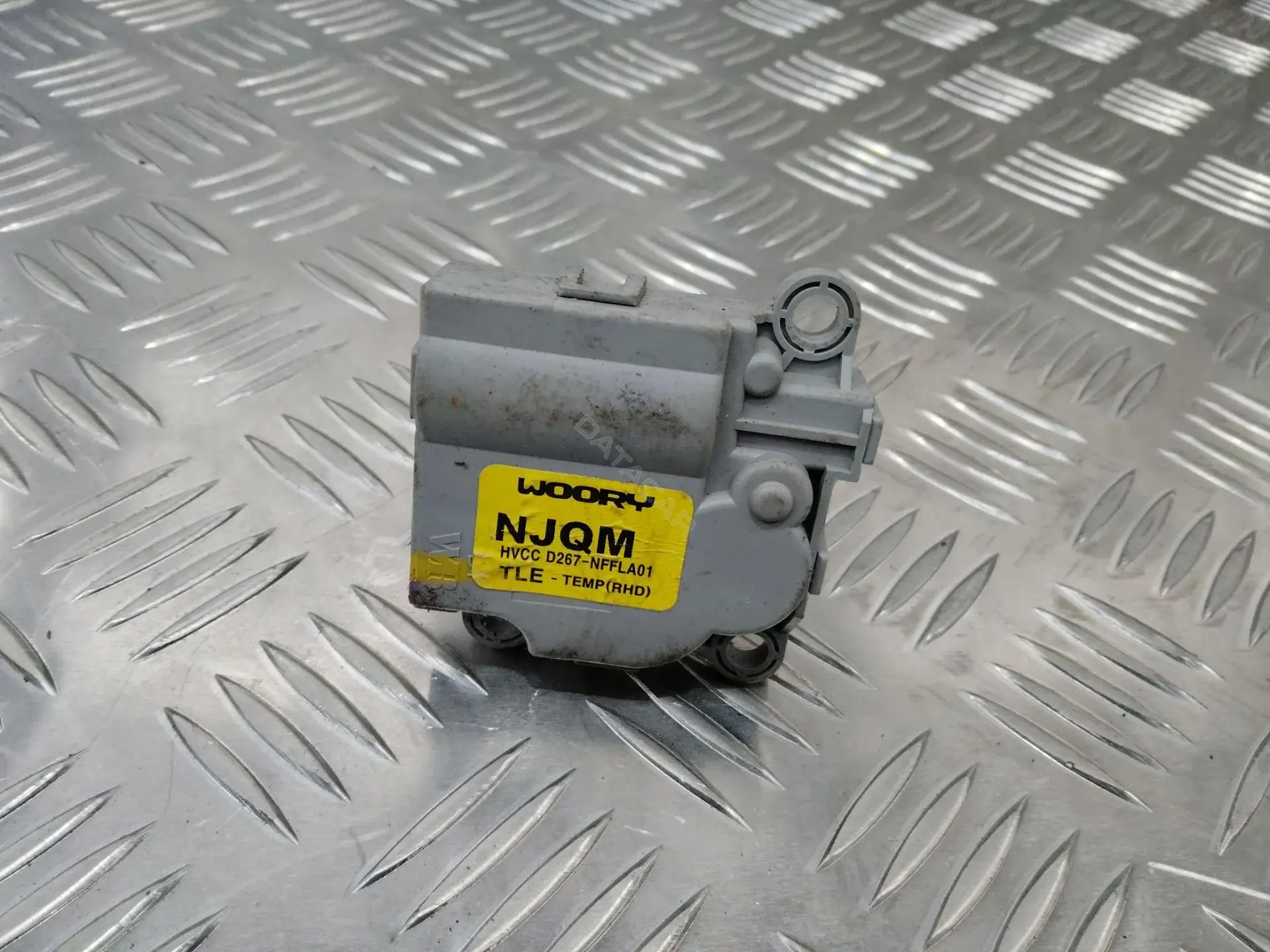 Мотор заслонки печки D267NFFLA01