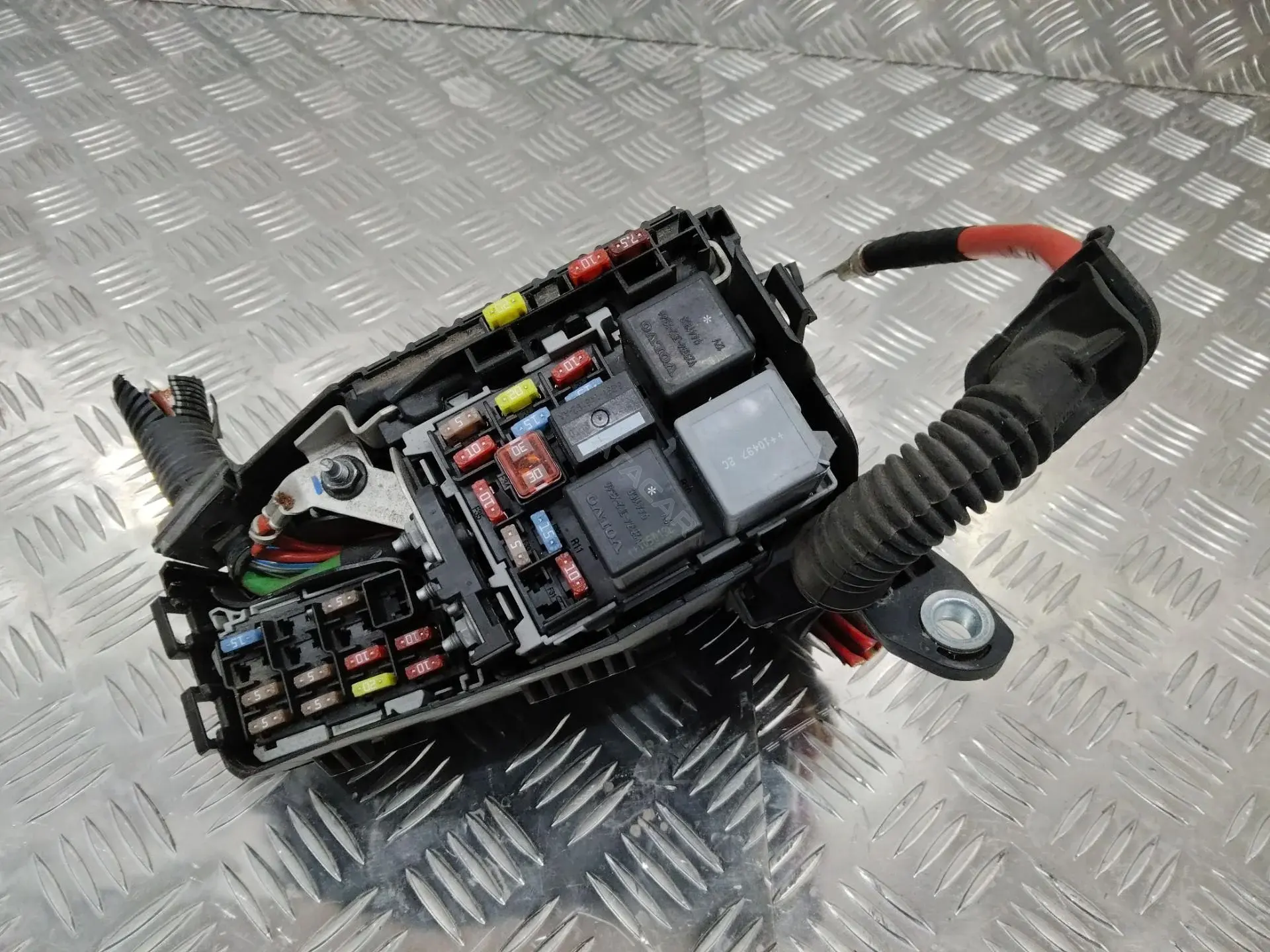 Блок предохранителей 6G9T14A076MB