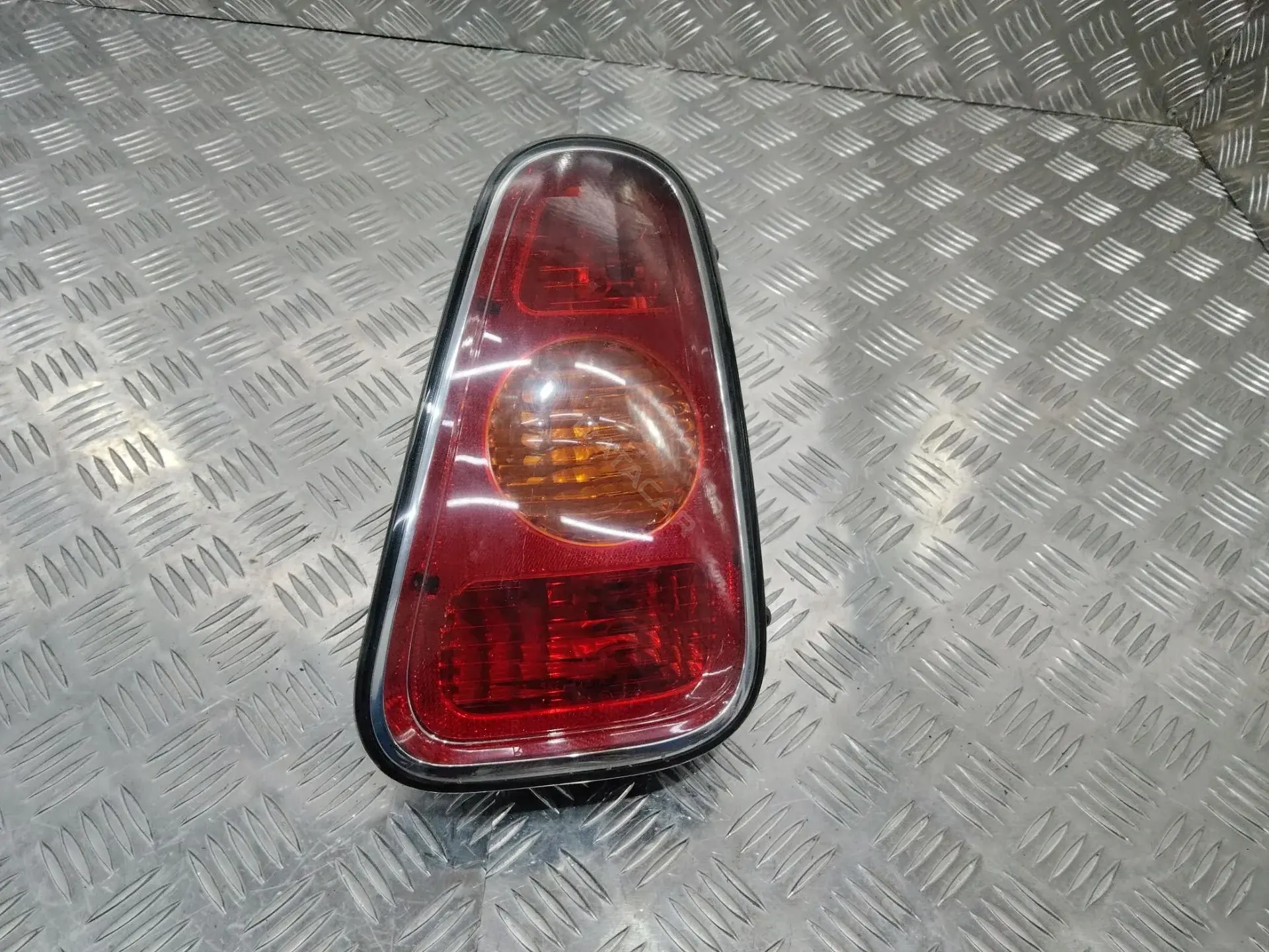 Задние фонари 6911898