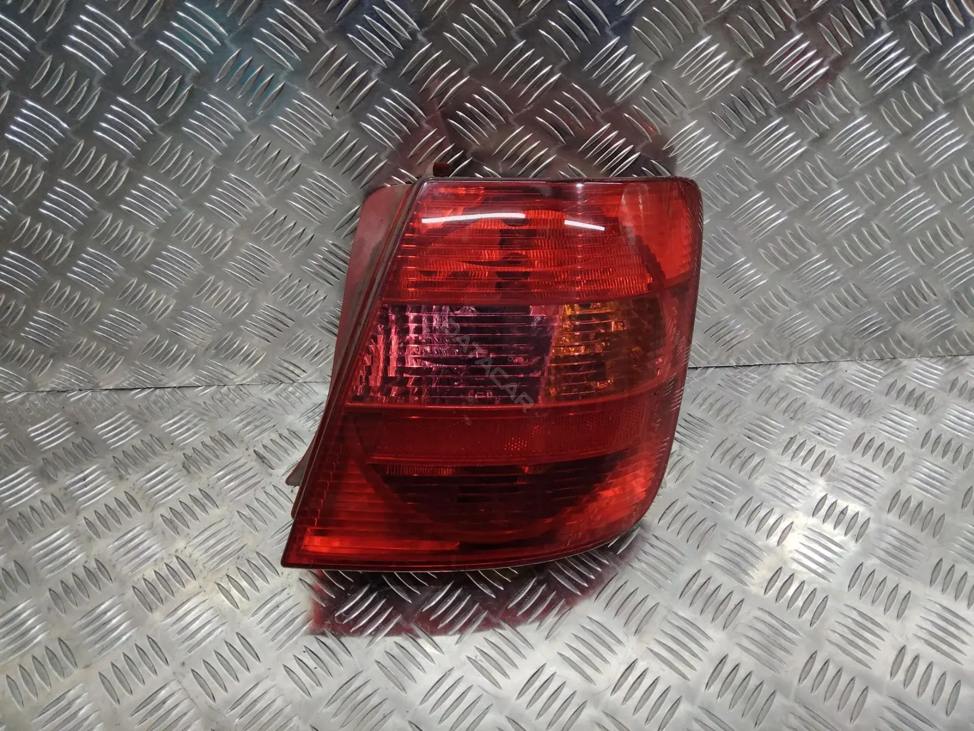 Задние фонари 6Q6945096Q