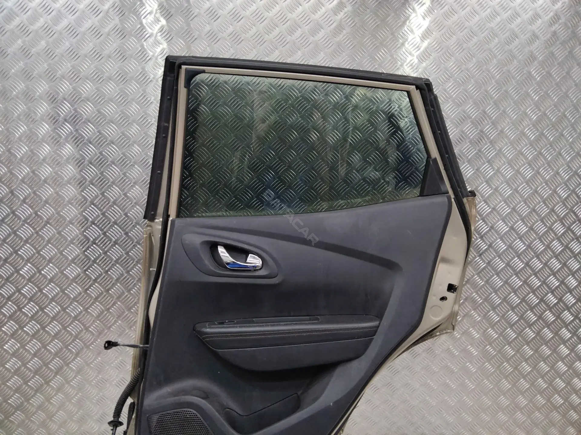Стеклоподъемник 9017518