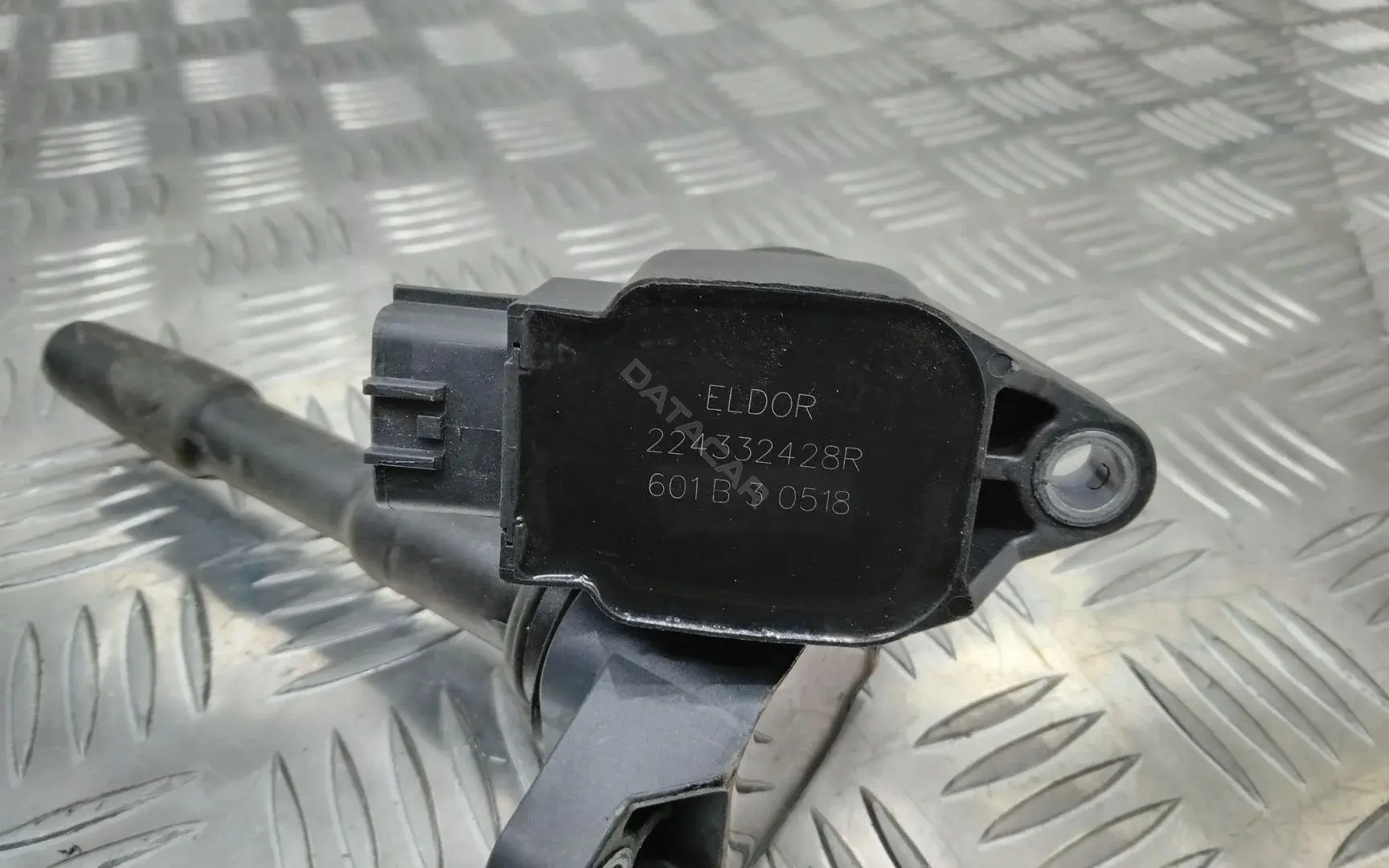Катушка зажигания 224332428R