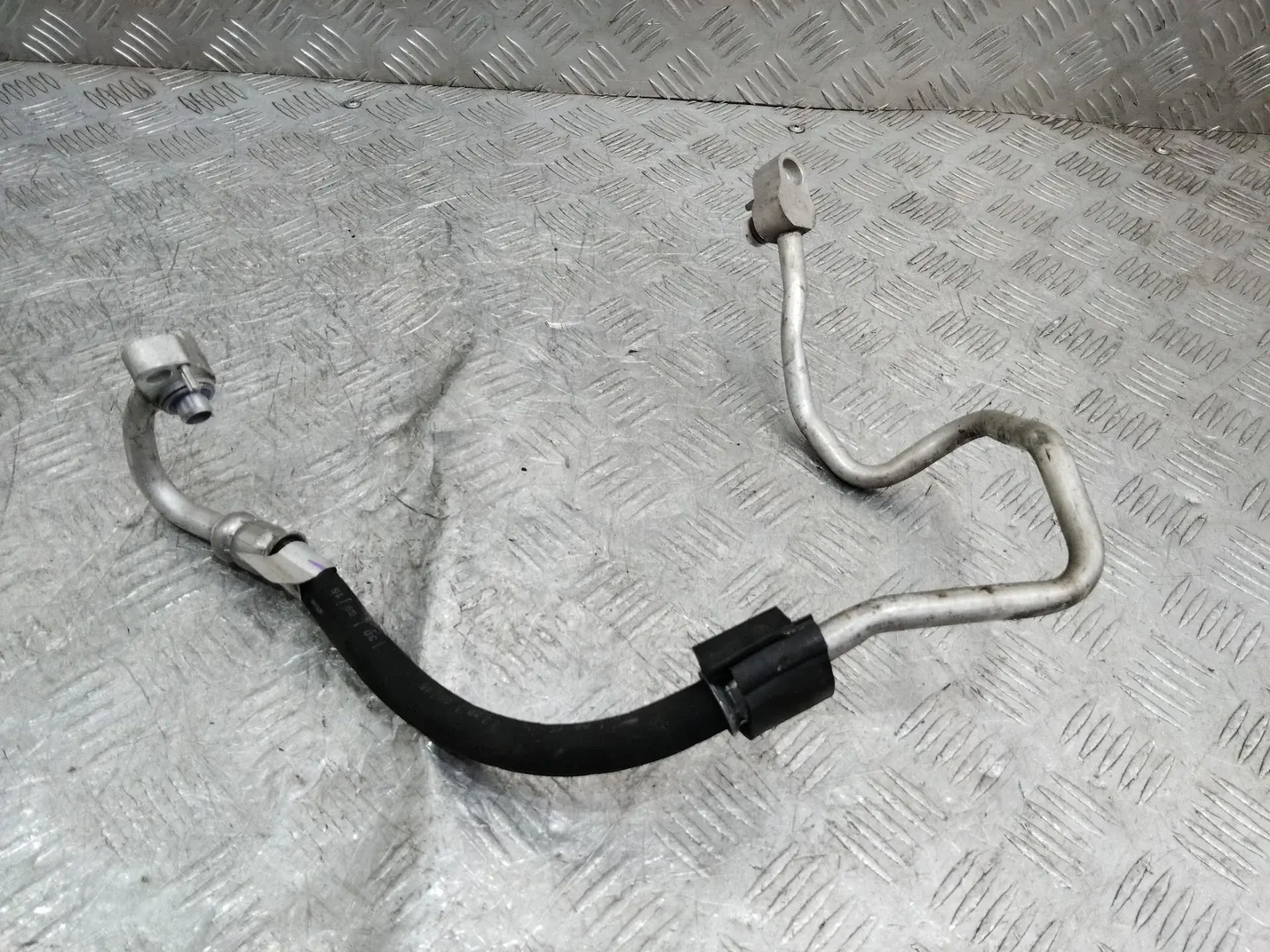 Трубка кондиционера 9209727