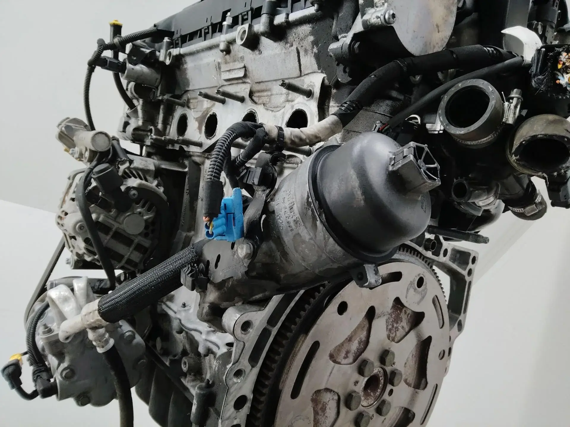 Корпус масляного фильтра V758311180