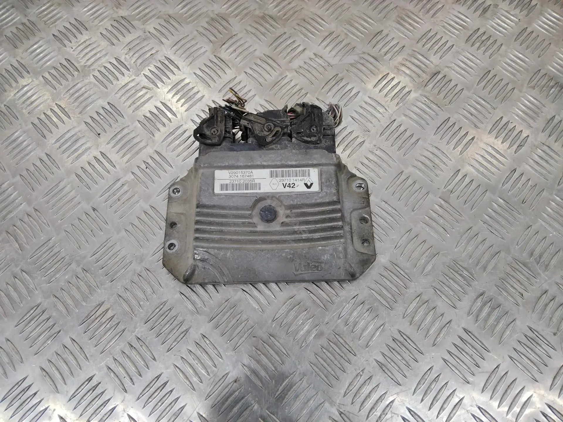 Блок управления двигателем 237101414R, 237102035R
