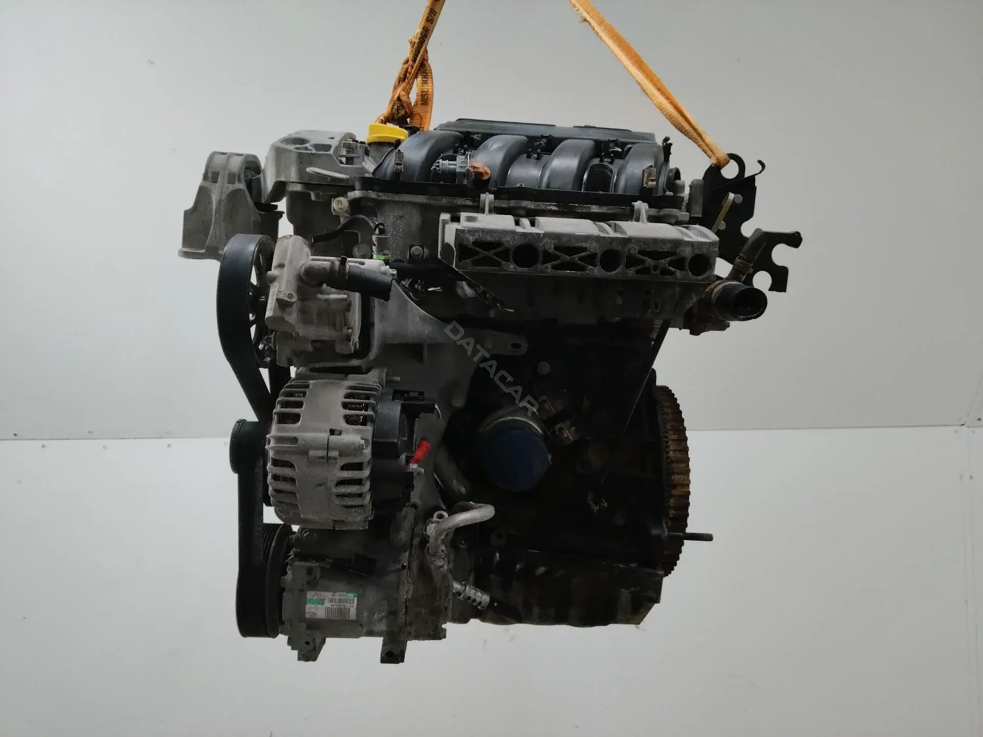 Двигатель в сборе F4RB403