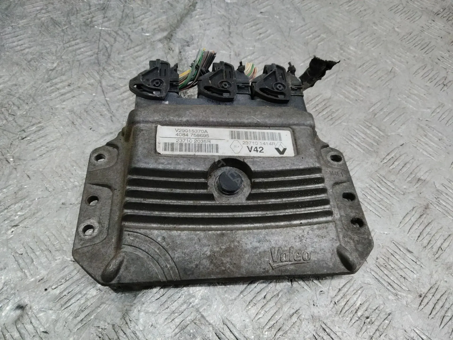Блок управления двигателем 237101414R, 237102035R