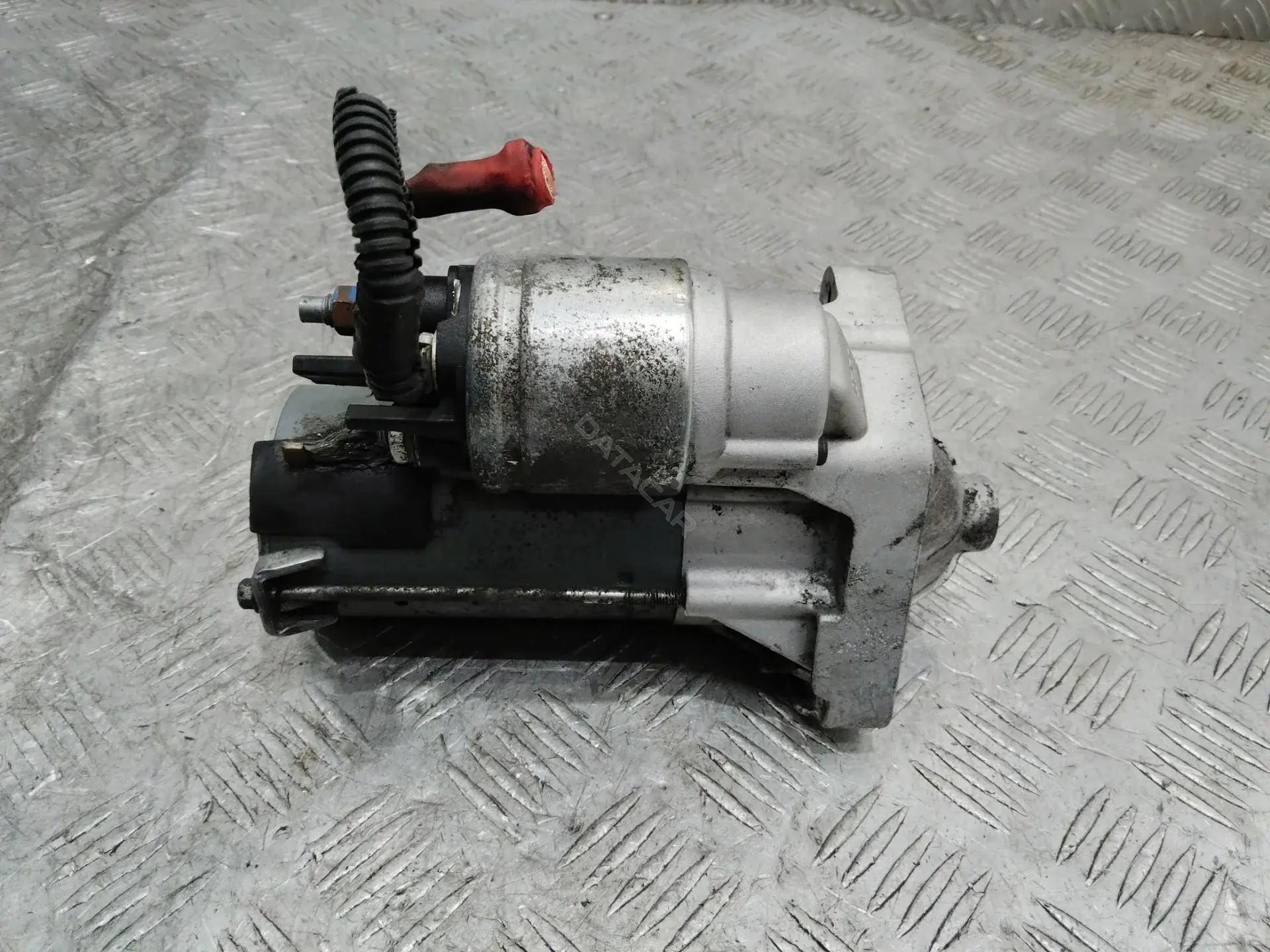 Стартер 8200836473