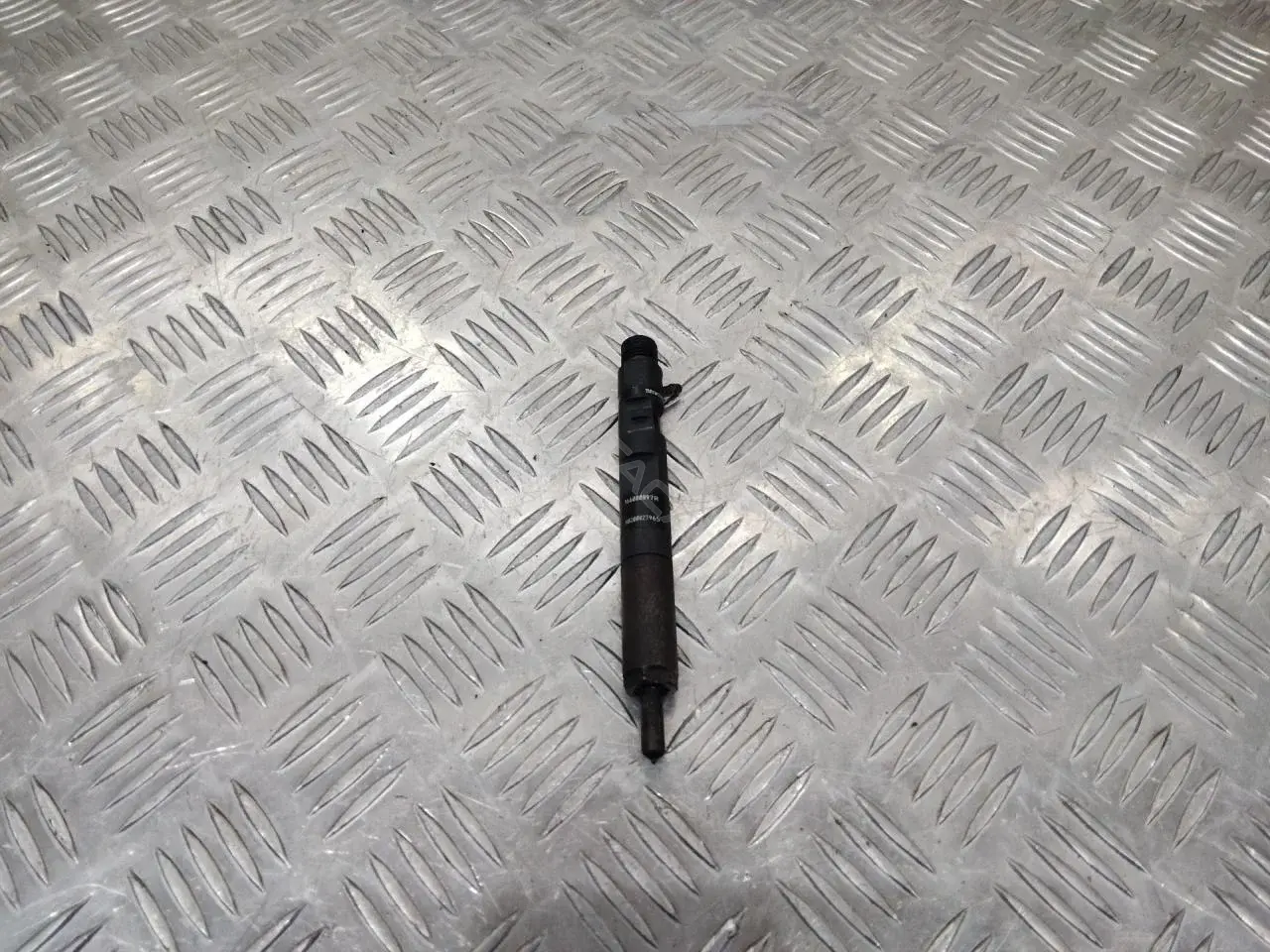 Форсунки 166000897R