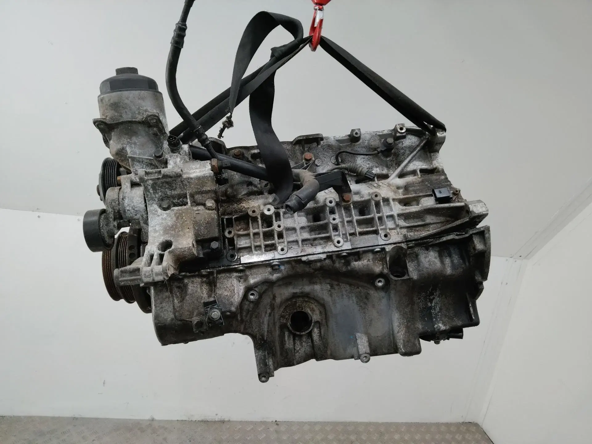 Блок цилиндров 256S5, M54B25