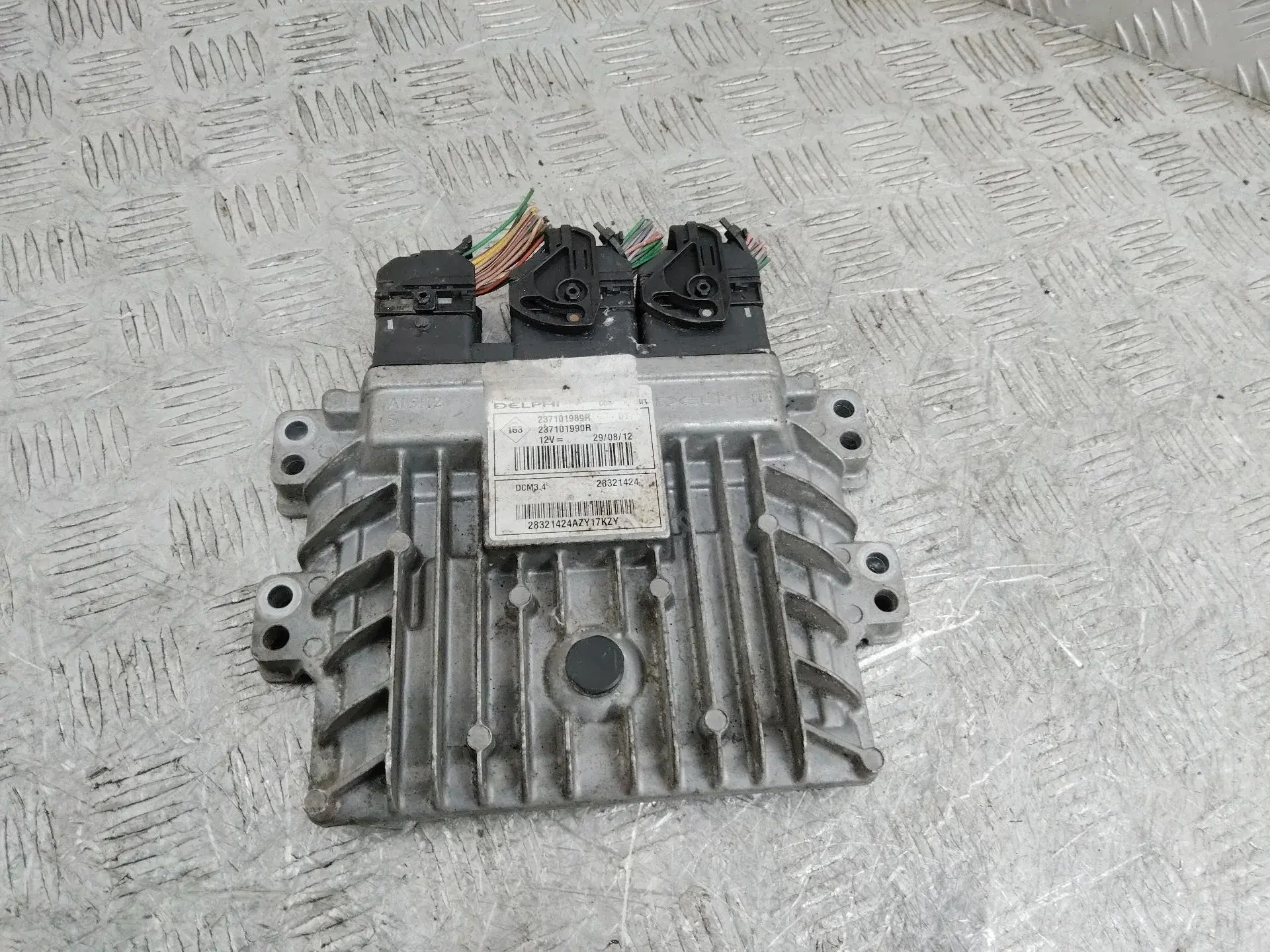 Блок управления двигателем 237101989R, 237101990R
