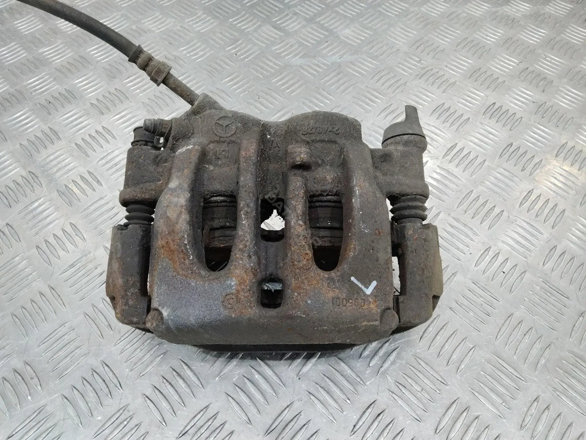Суппорт тормозной C95001