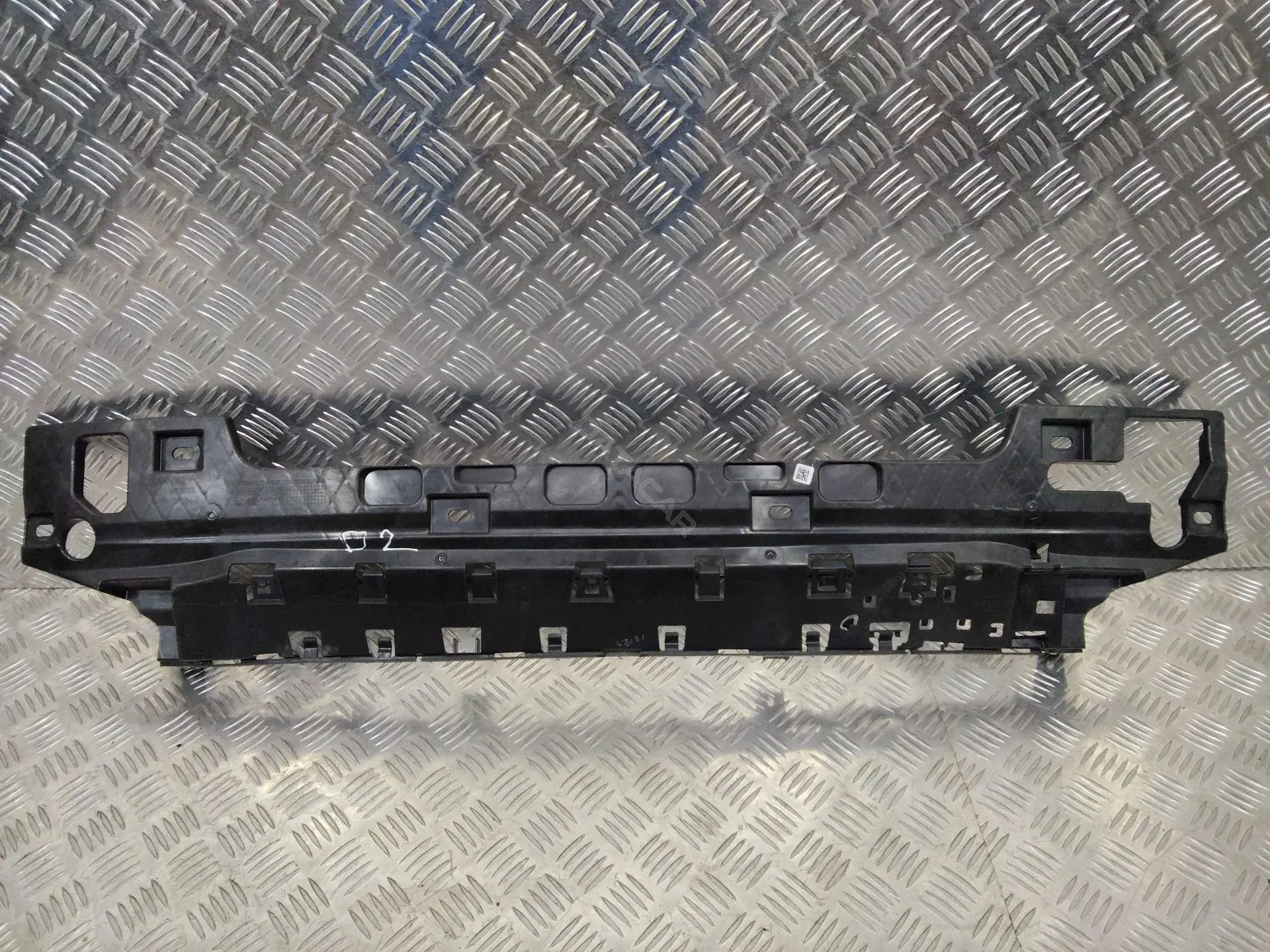 Кронштейн-направляющая бампера 51125A243E0, 5A243E0