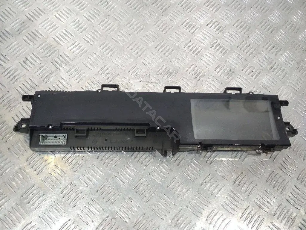 Панель приборов 8200451507A