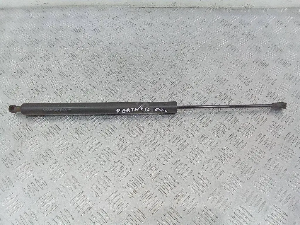 Амортизатор крышки багажника, капота, заднего стекла 9680677780