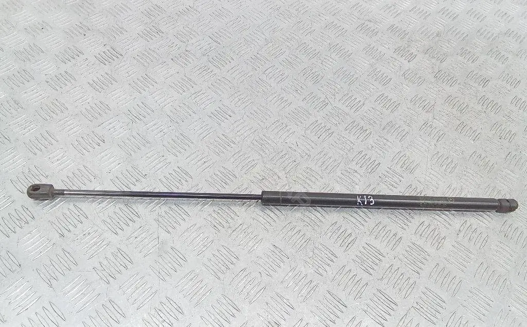 Амортизатор крышки багажника, капота, заднего стекла A1637400345