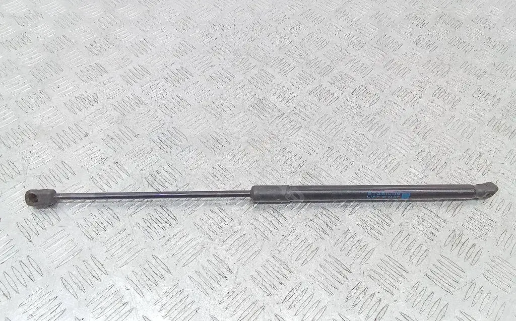 Амортизатор крышки багажника, капота, заднего стекла A1769800264