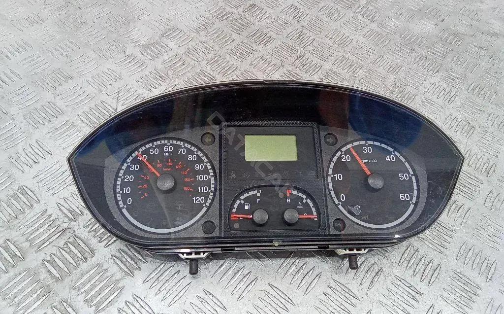 Панель приборов 1342570080