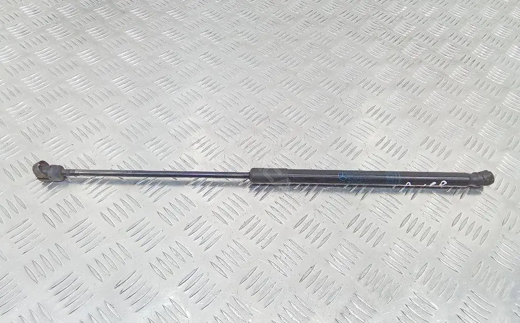 Амортизатор крышки багажника, капота, заднего стекла A1769800164