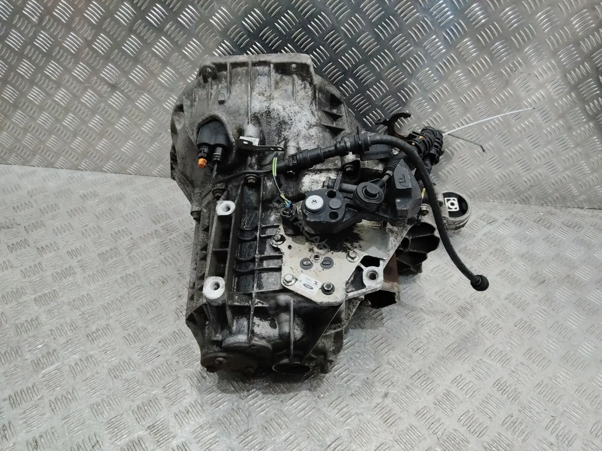 Механическая коробка передач (МКПП) 7T1R7002CC, XS4R7F096