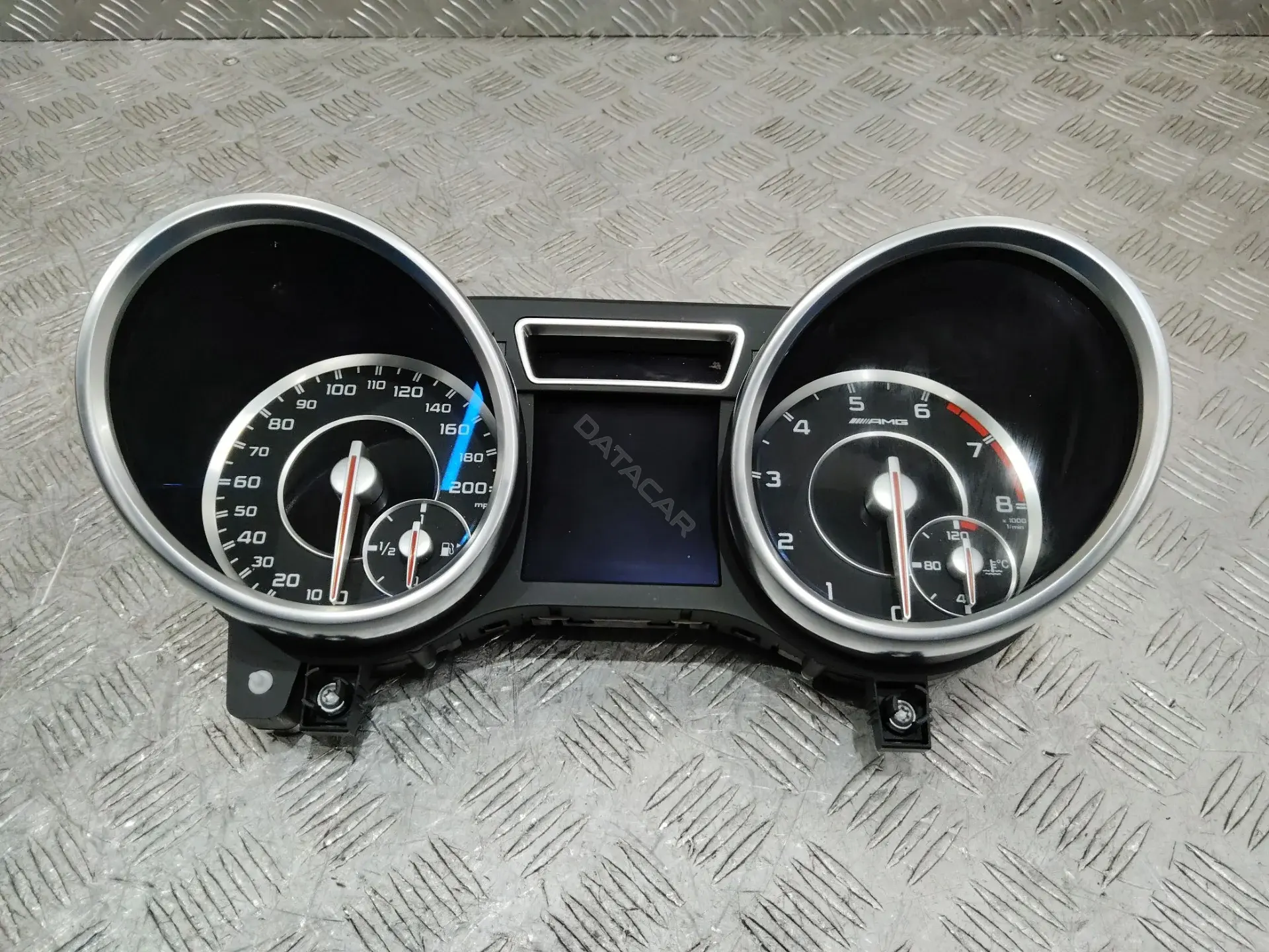Панель приборов A1669009706