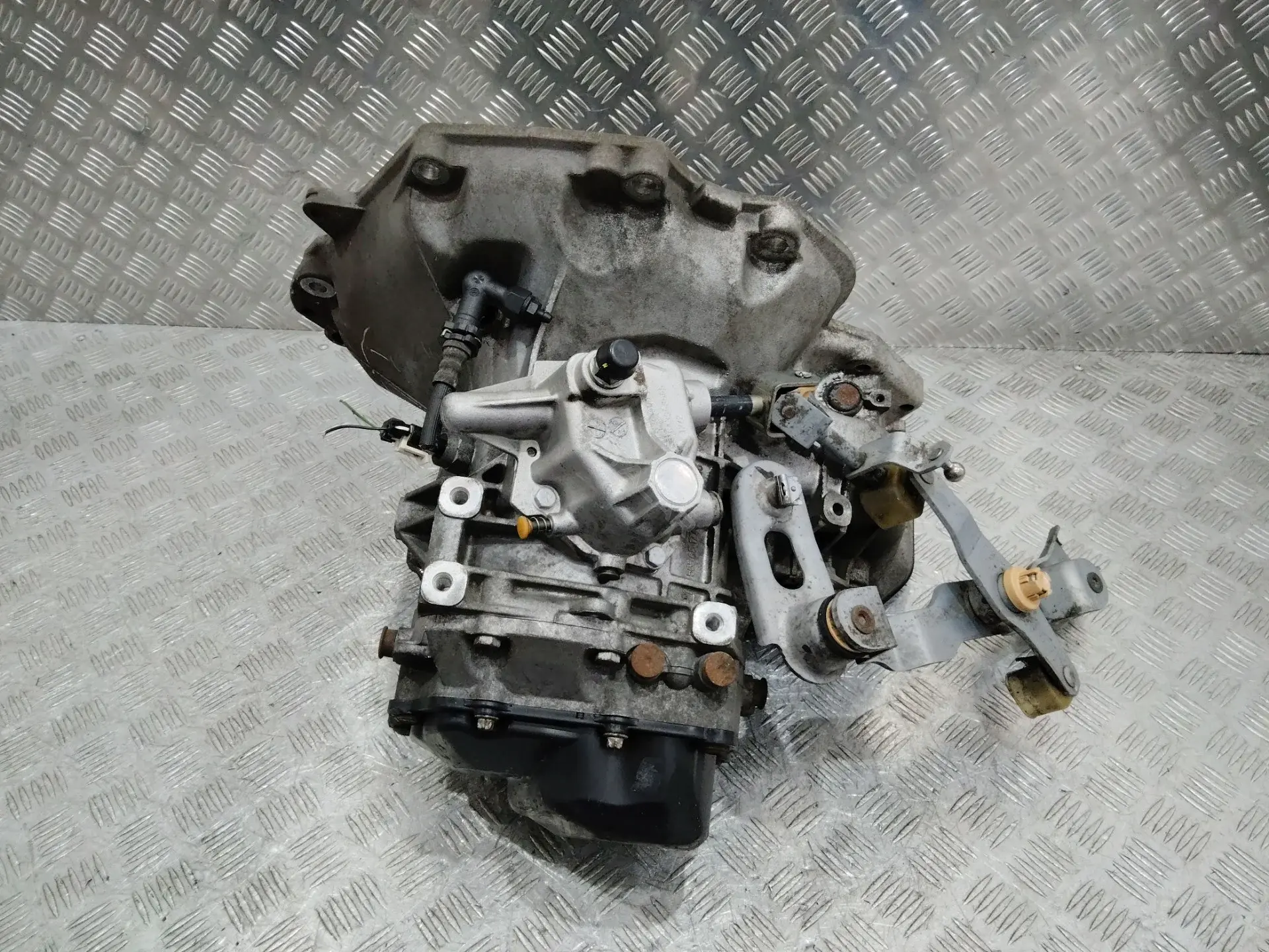 Механическая коробка передач (МКПП) B130578672UW429, W429