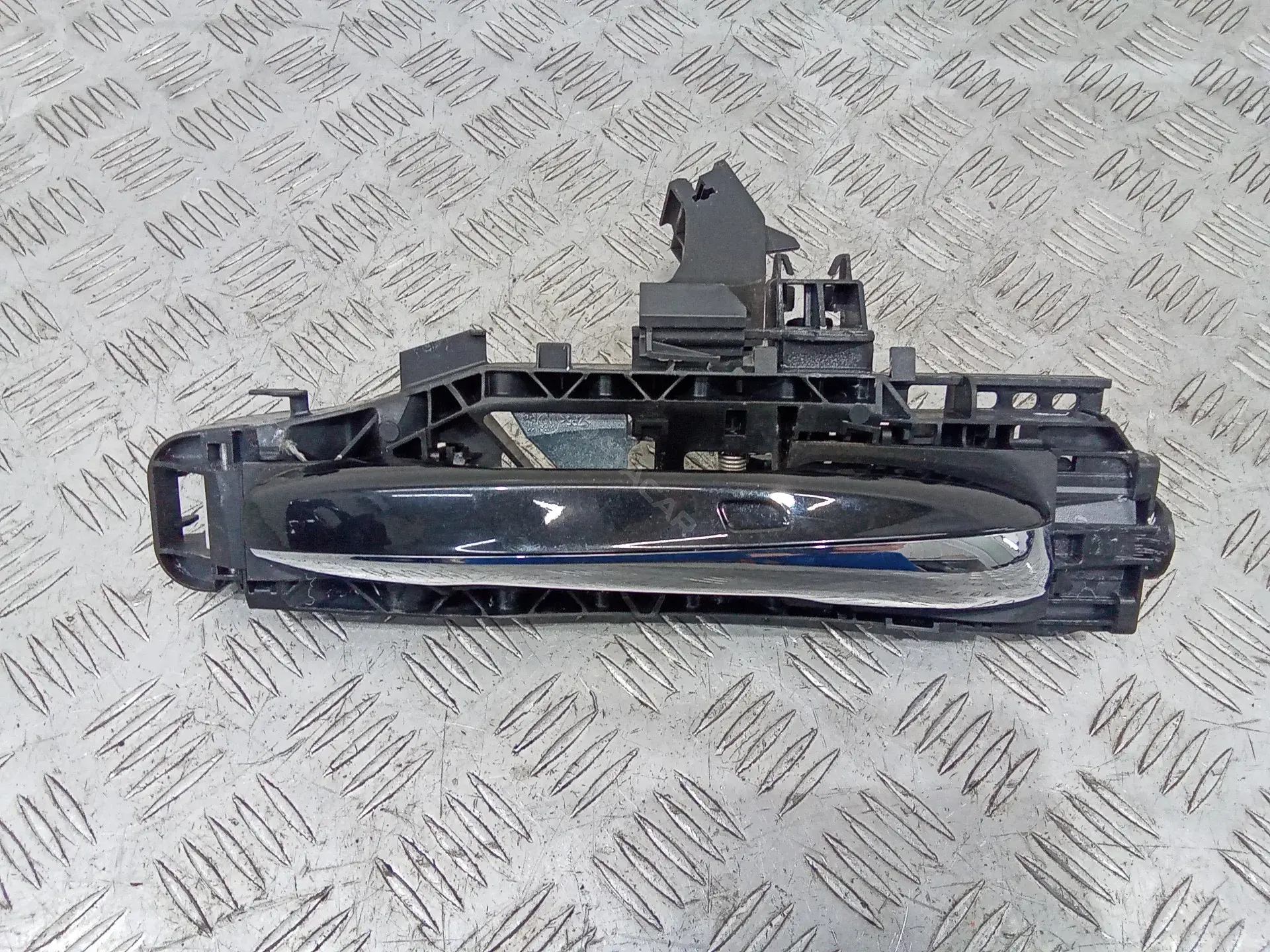 Ручка двери A0997602200