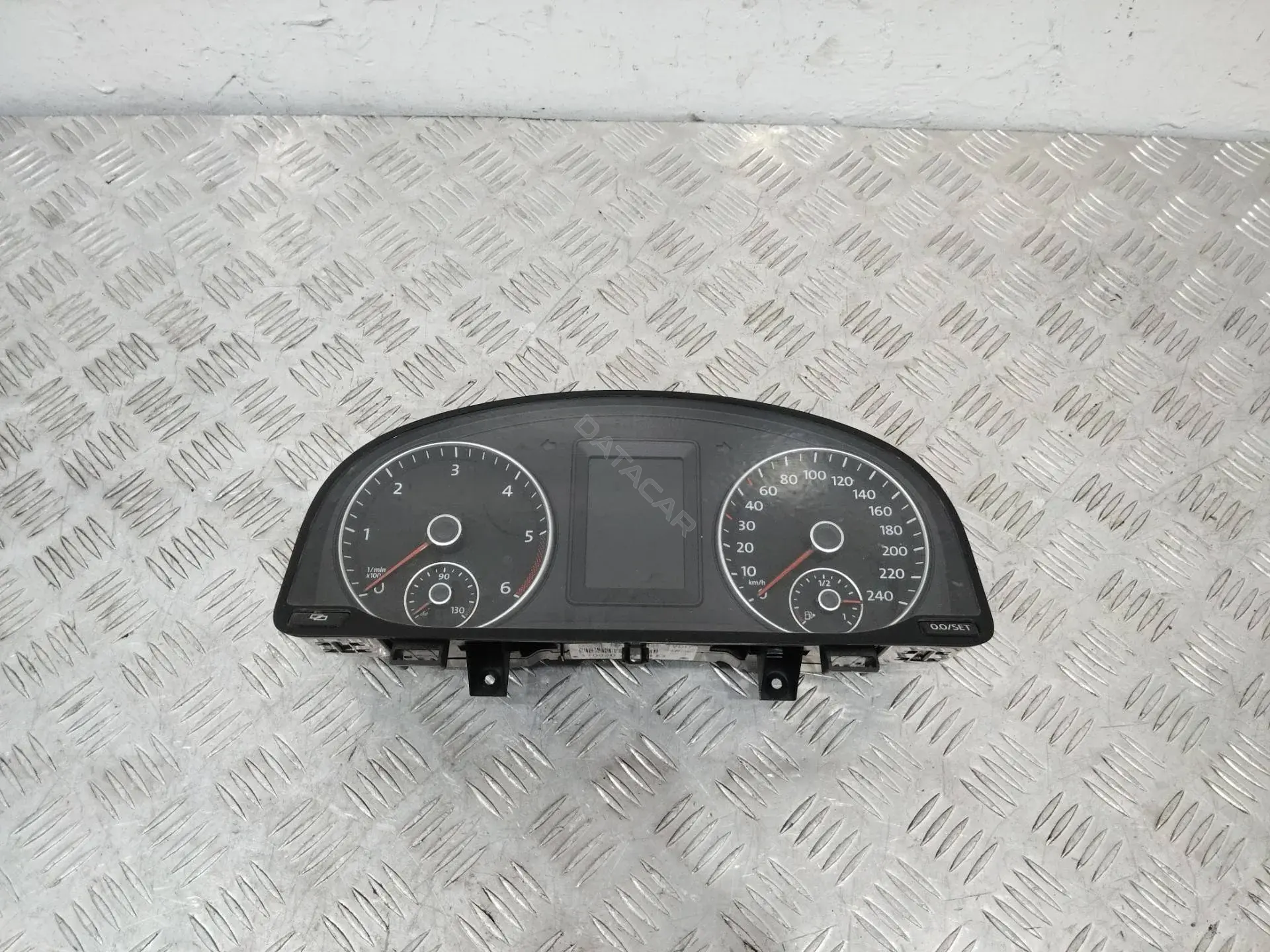 Панель приборов 1T0920871D