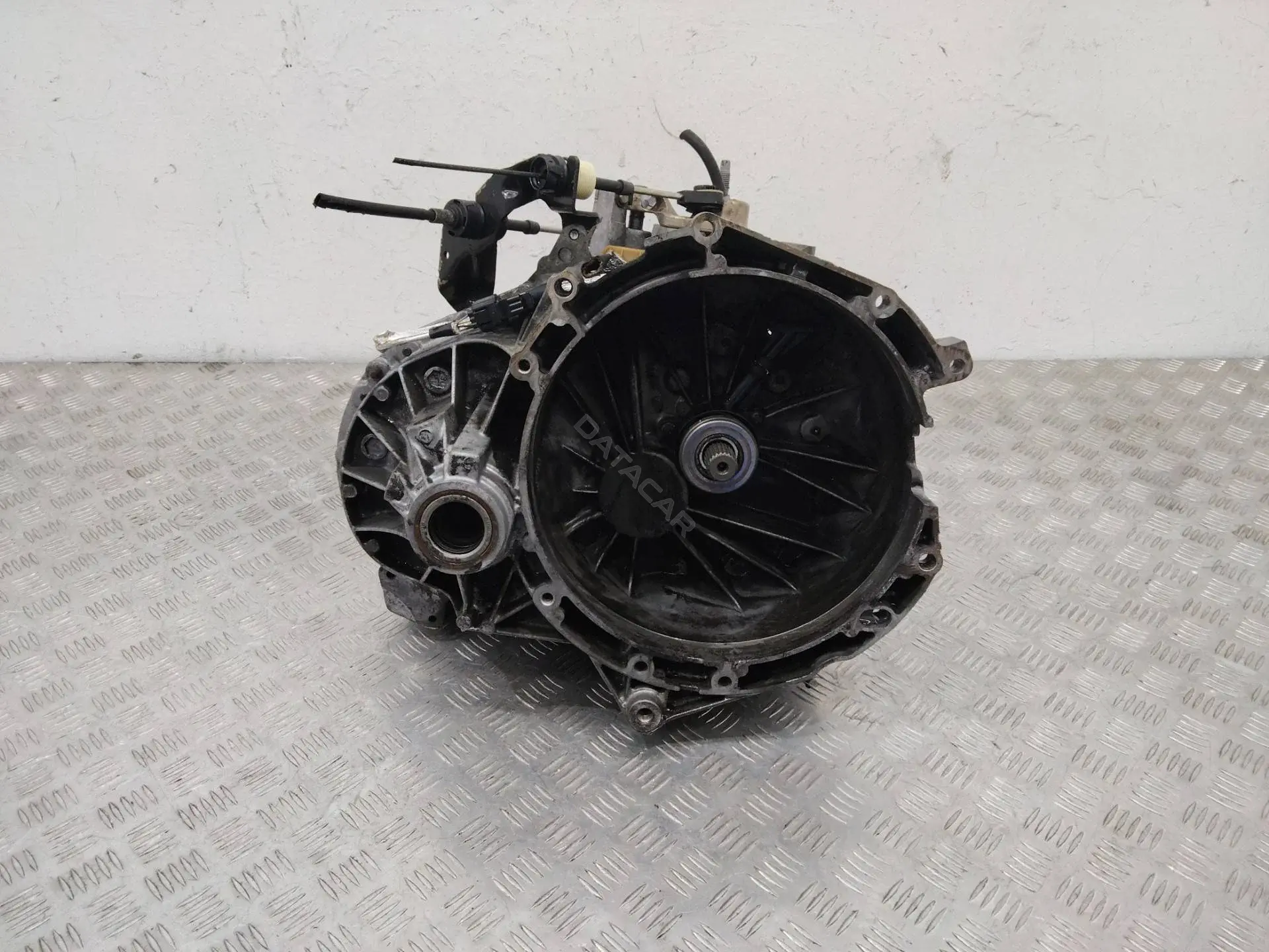 Механическая коробка передач (МКПП) 6C1R7002AB, T1GB3