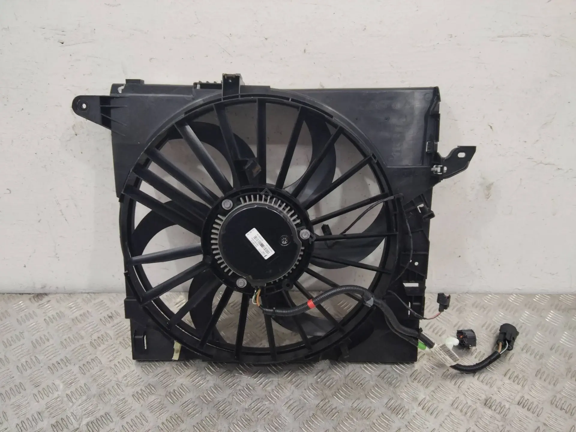 Вентилятор радиатора 4R838C607CB