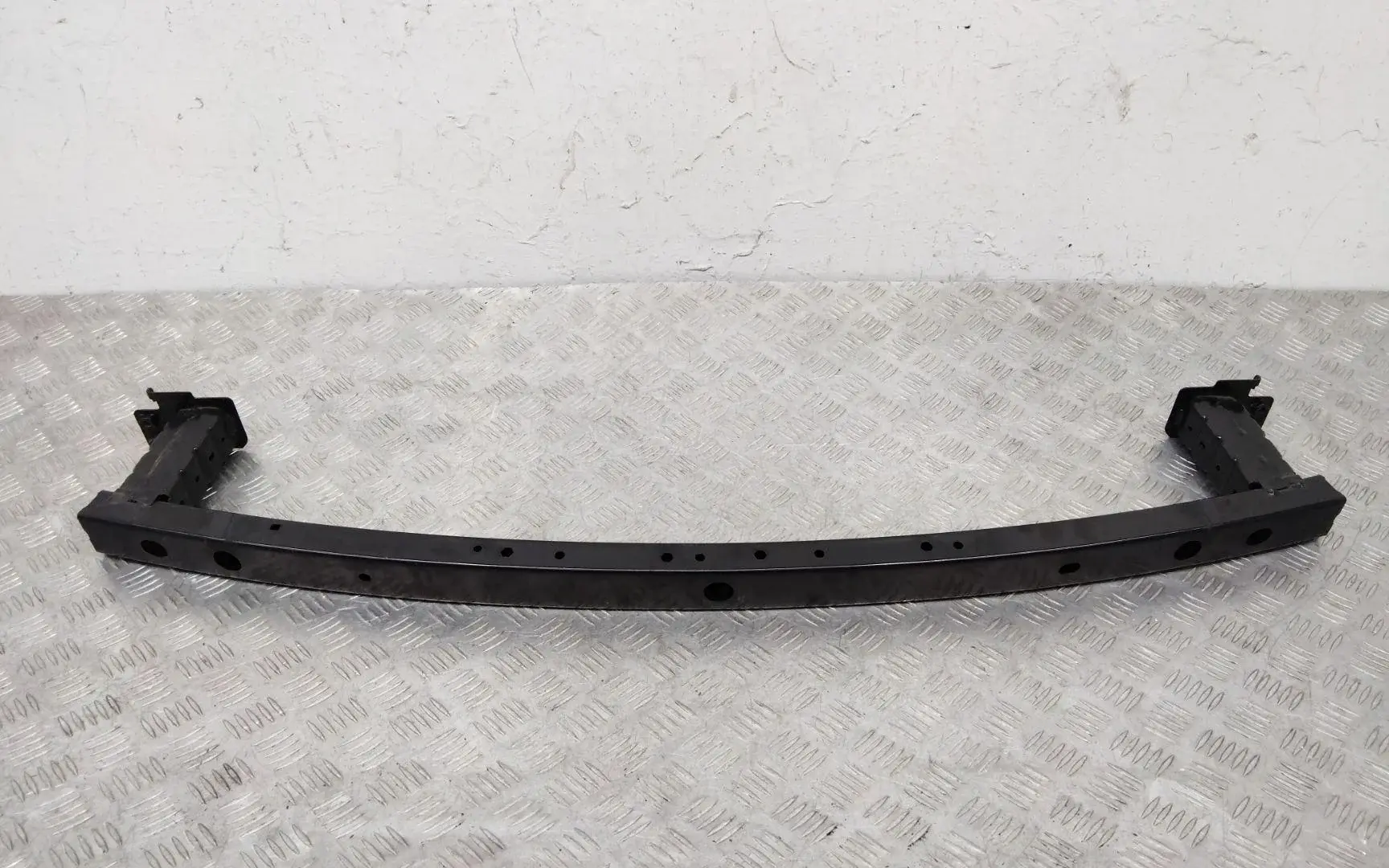 Усилитель бампера 62030HV80A
