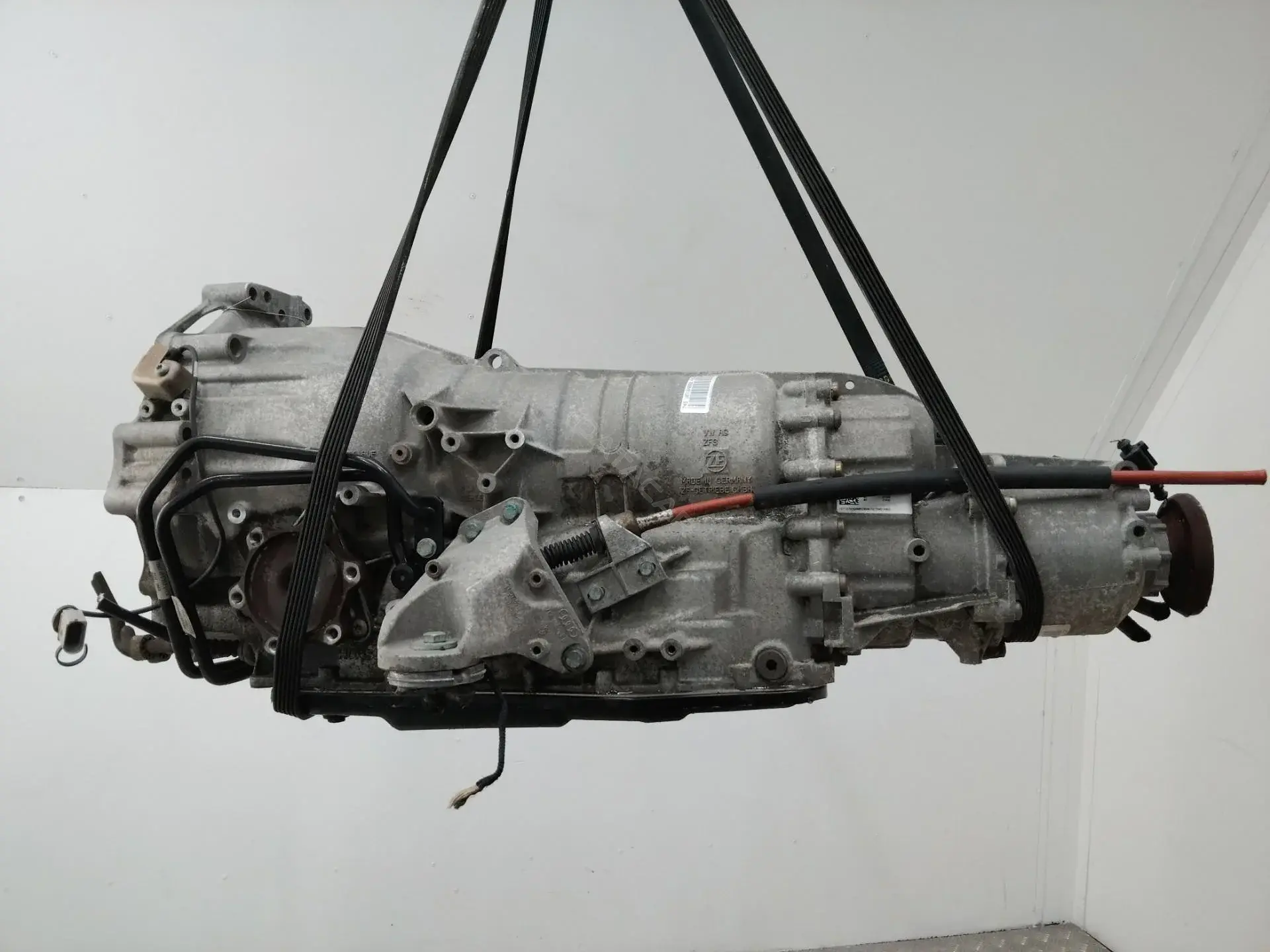 Автоматическая коробка передач (АКПП) 6HP19, HYN