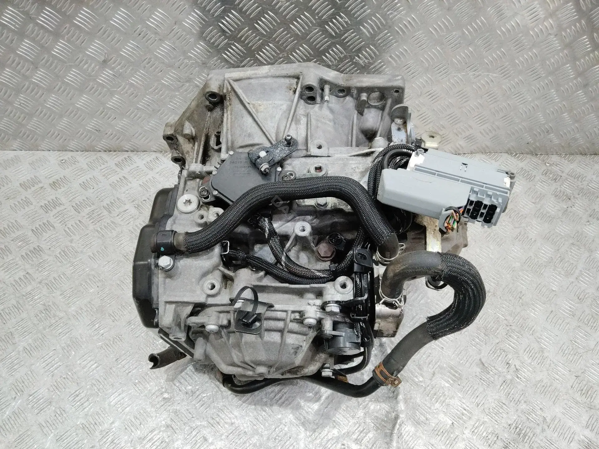 Автоматическая коробка передач (АКПП) 20TS28