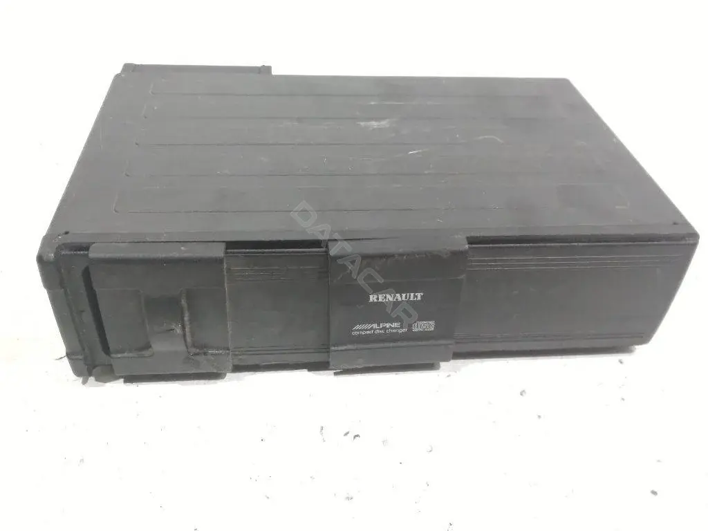 CD-чейнджер 8200002589A