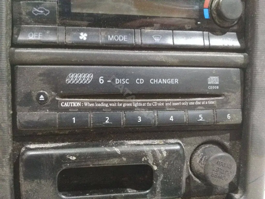CD-чейнджер 281844M500, PN2302M